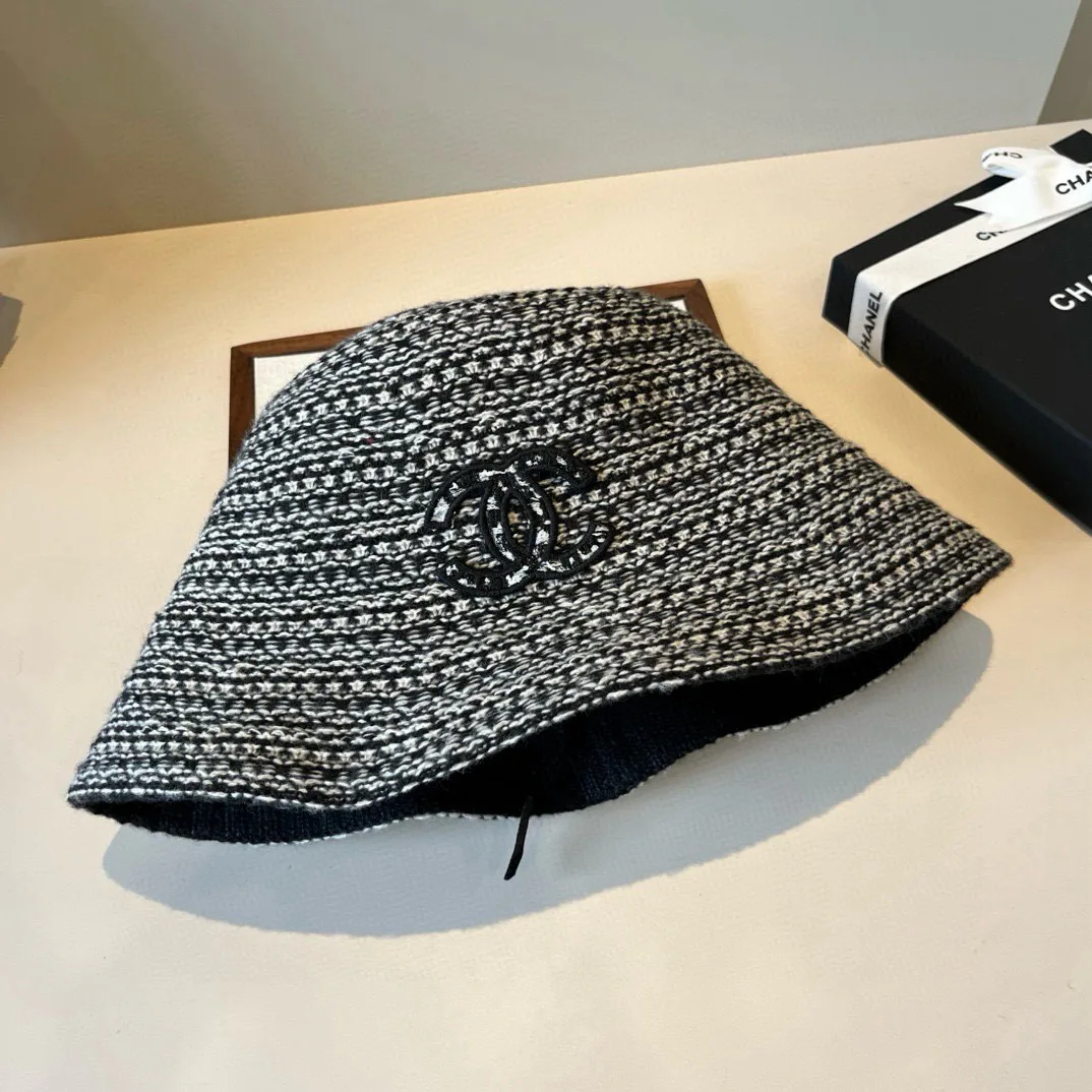 Головные Уборы Chanel 498496