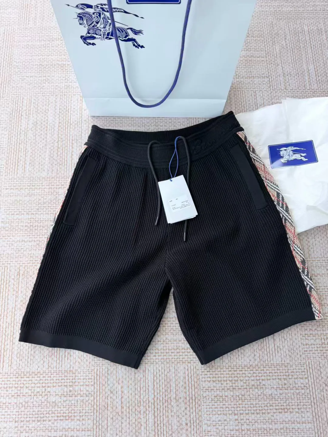 Шорты Мужские Burberry 17468321