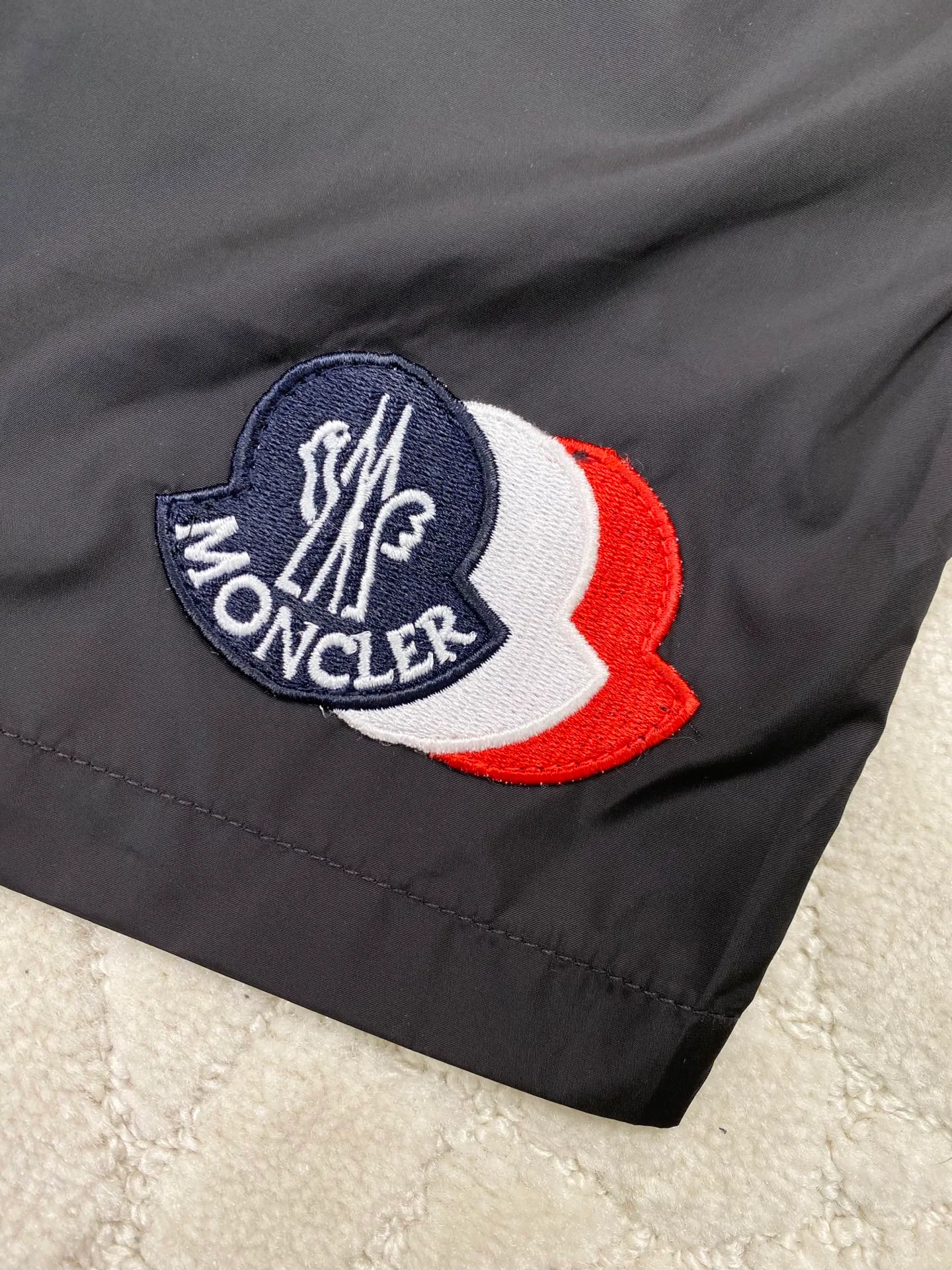 Шорты Мужские Moncler 12434057