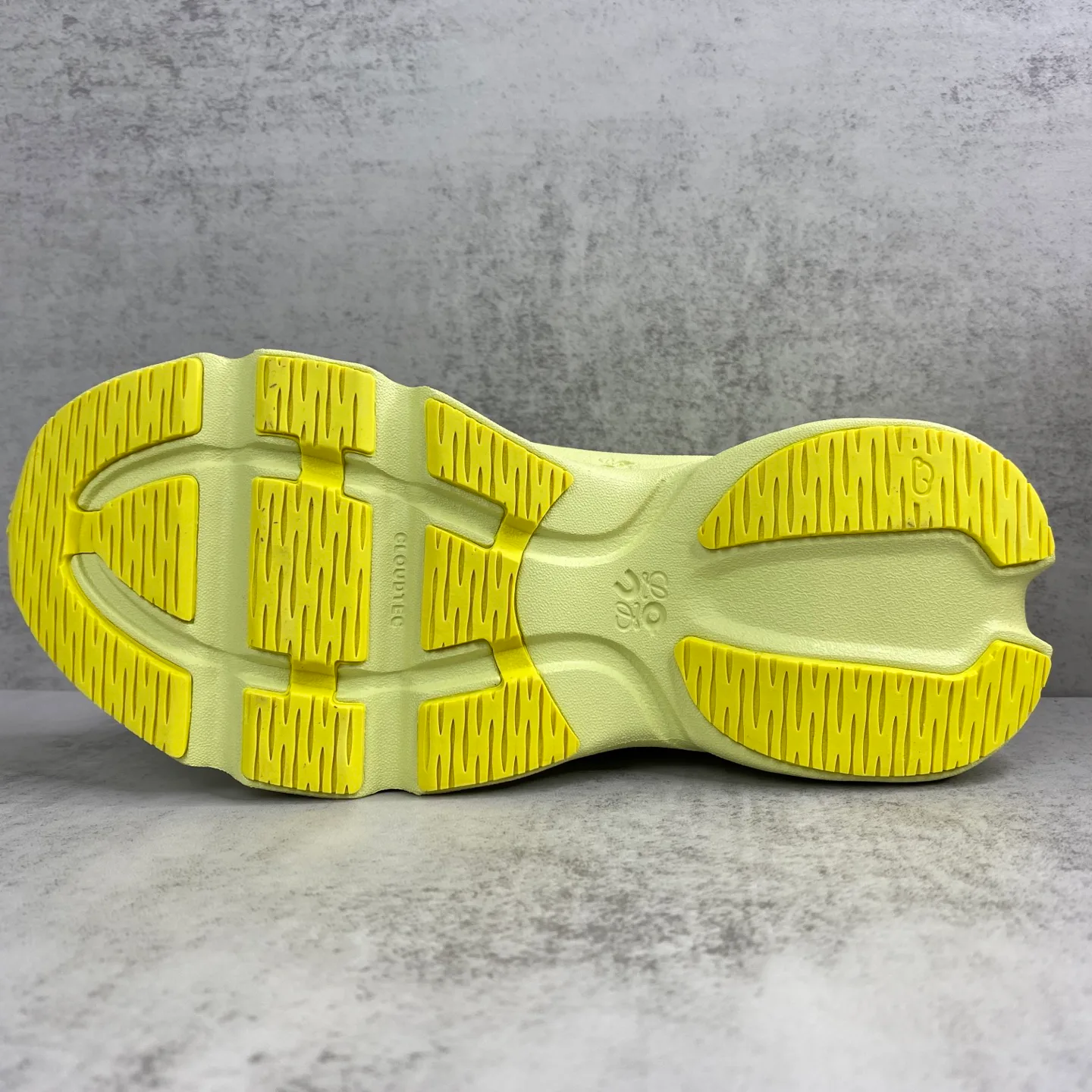 Кроссовки Женские Loewe 5801249