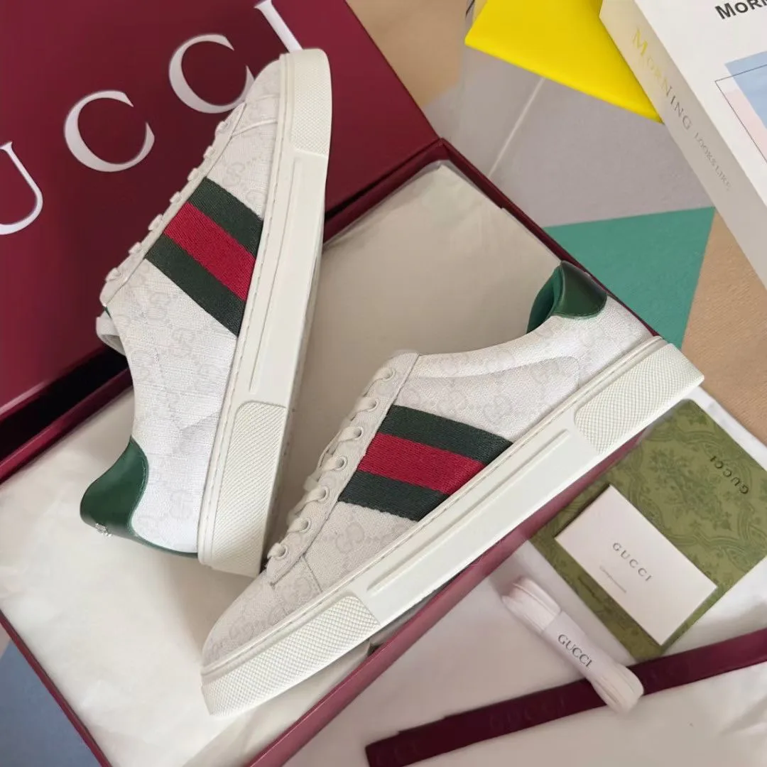 Кроссовки Женские Gucci 19081339