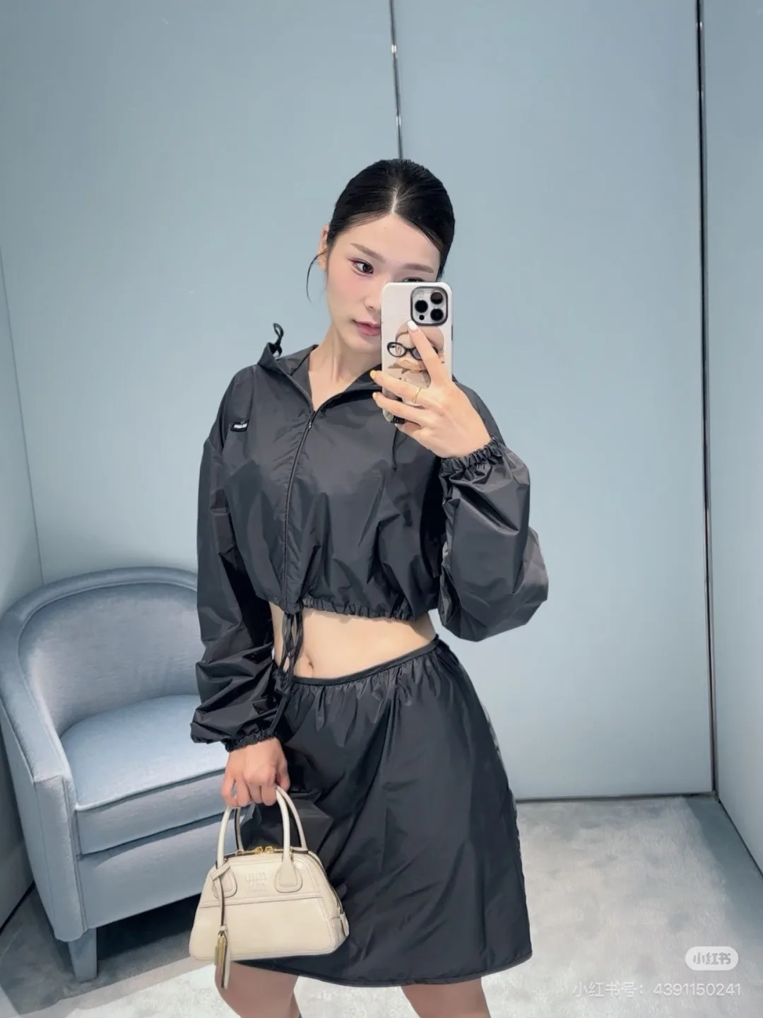 Куртки И Пуховики Женские Miu Miu 17960679