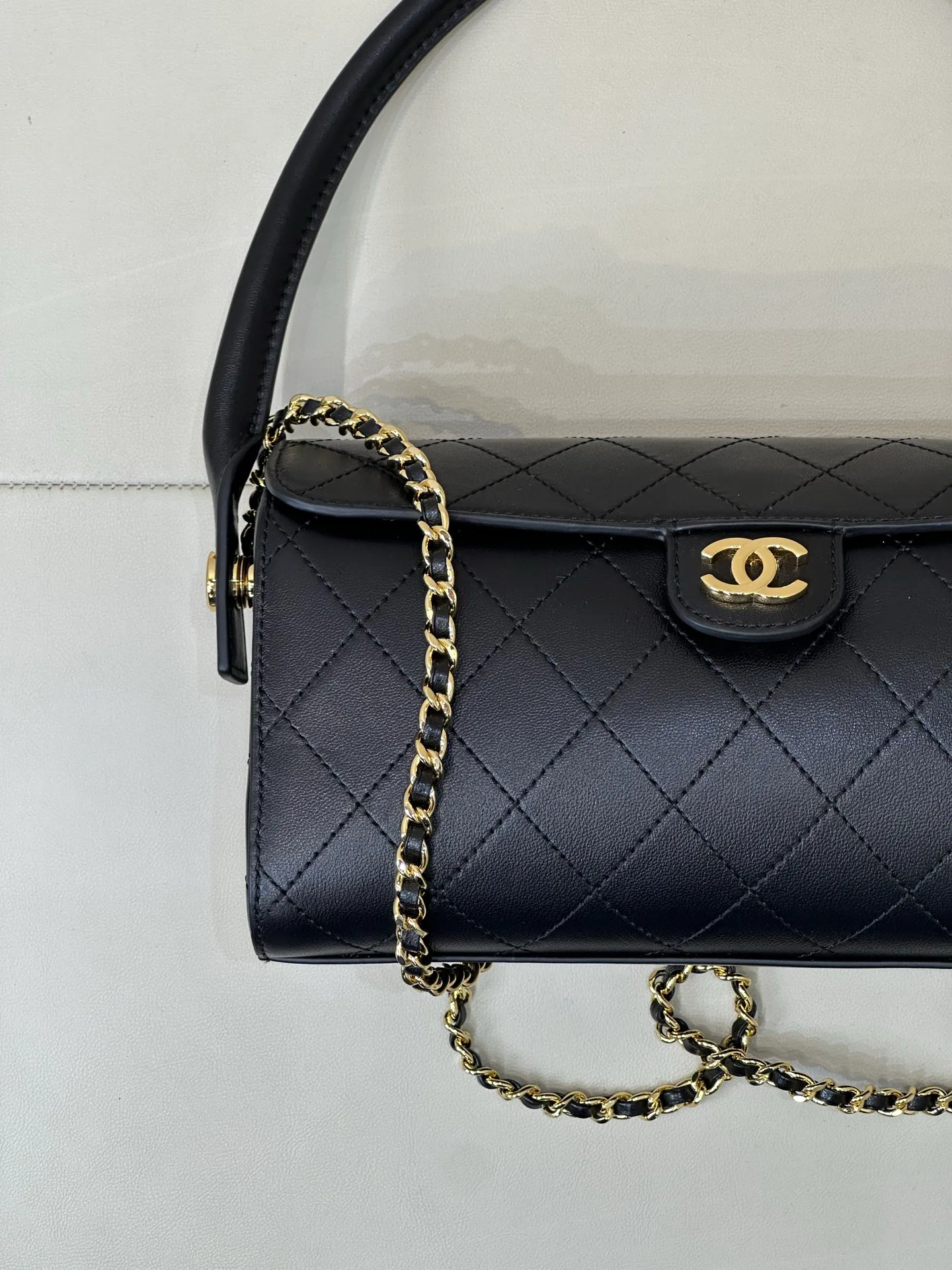 Классические Сумки Женские Chanel 17376204