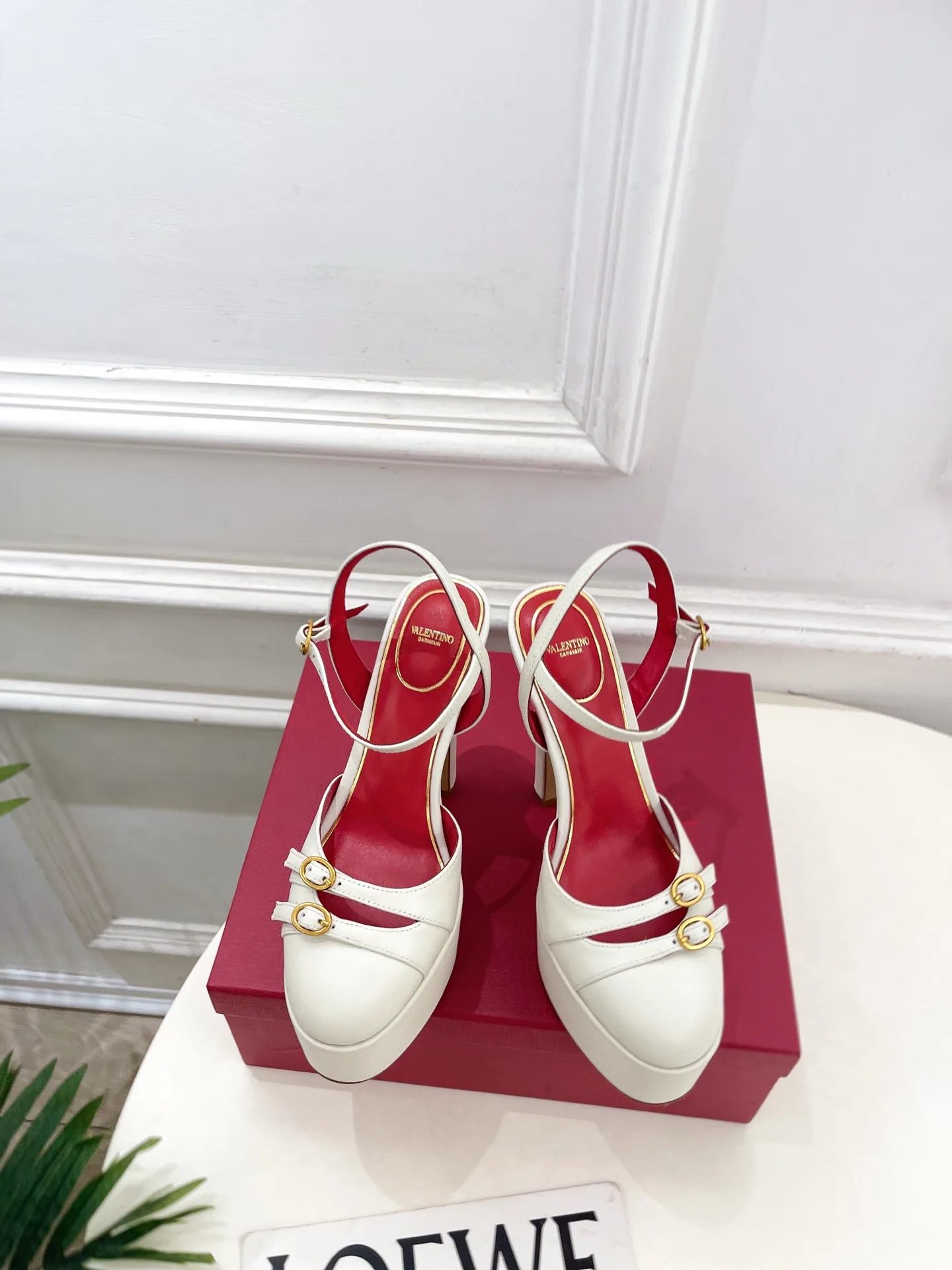 Босоножки Женские Valentino 13218175