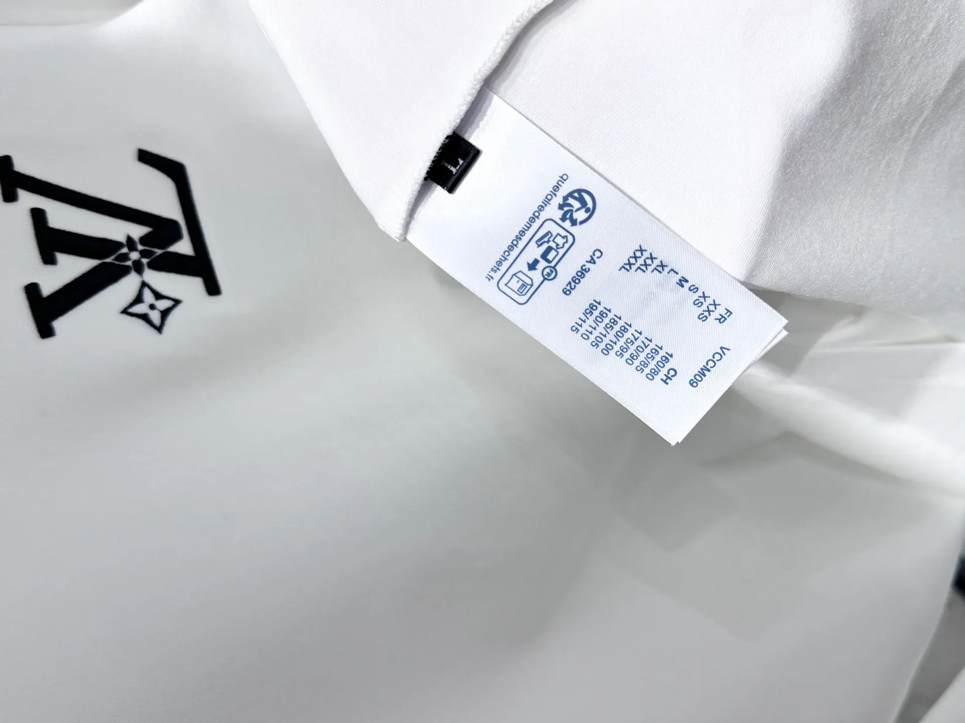 Лонгсливы Мужские Louis Vuitton 560356