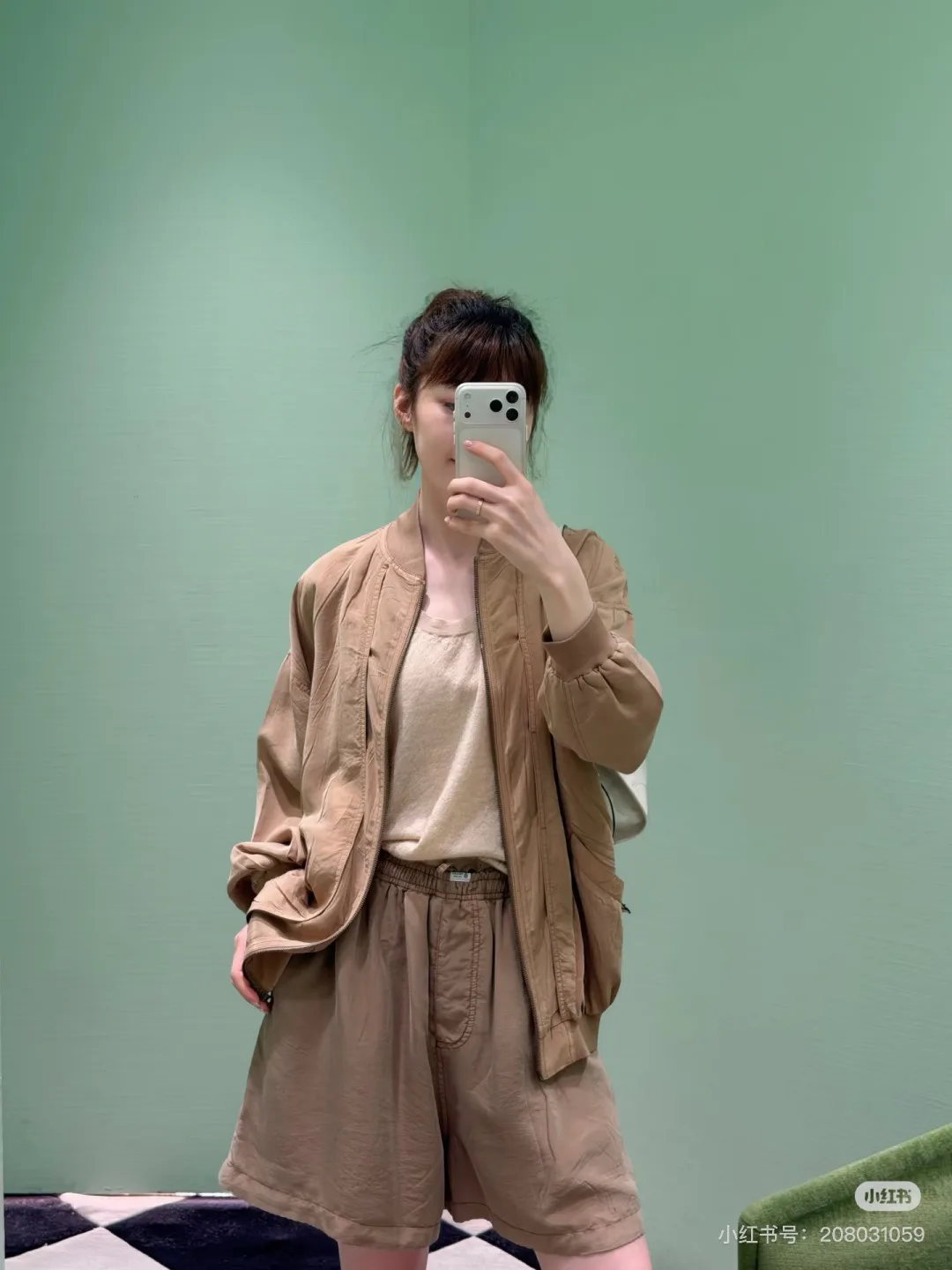 Куртки И Пуховики Женские Prada 17060834