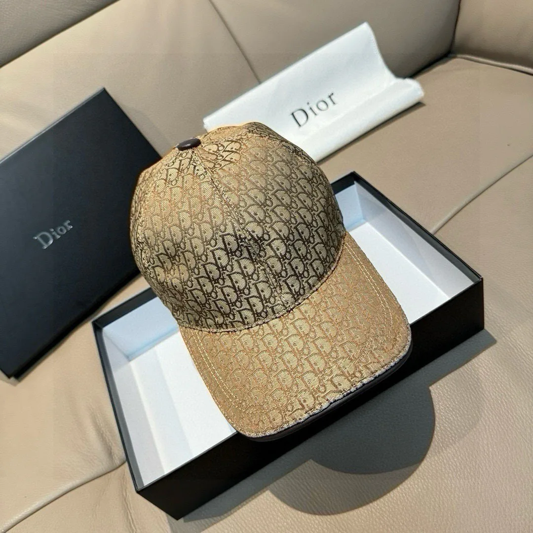 Головные Уборы Christian Dior 11055591