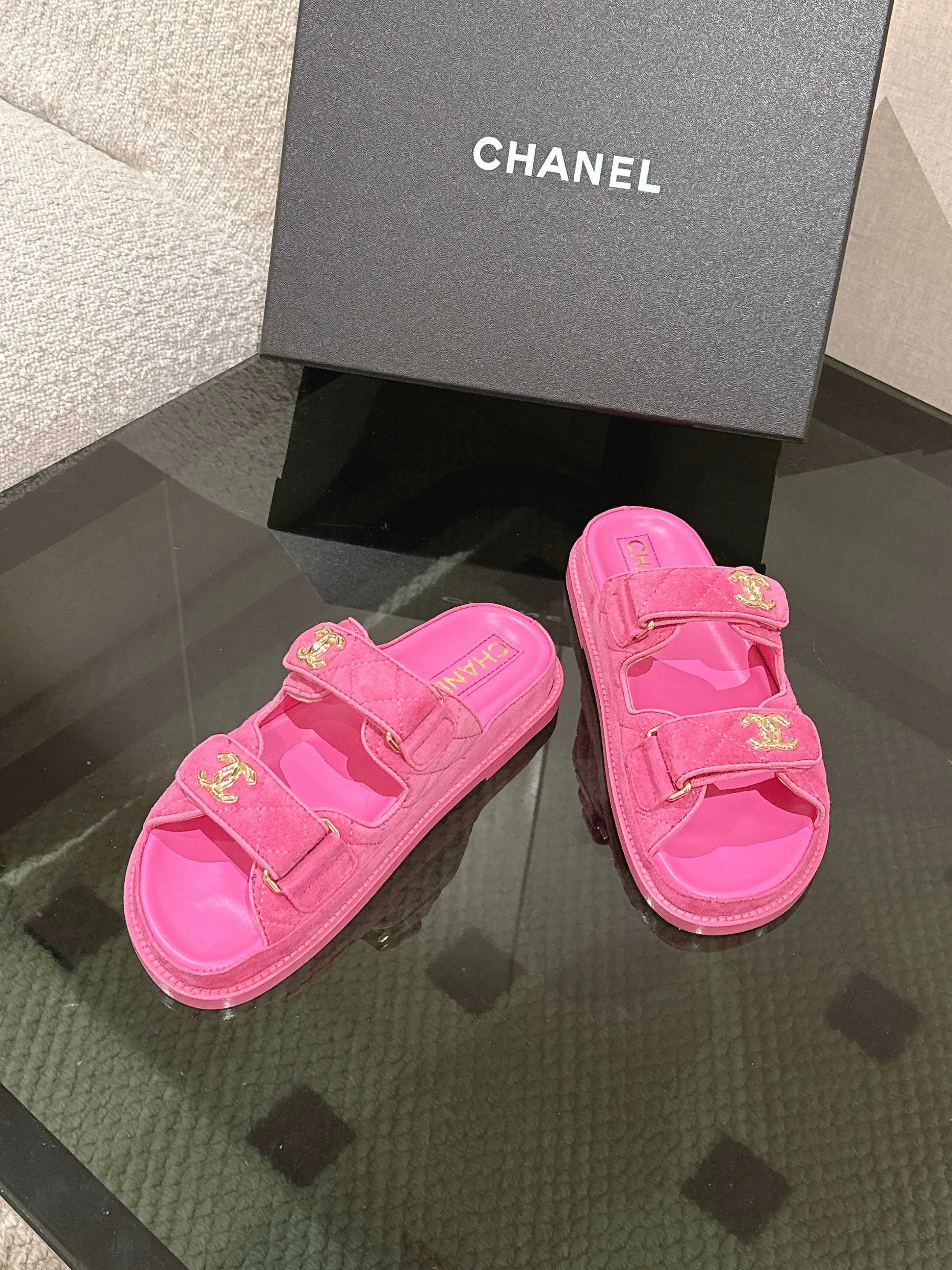 Сандалии Женские Chanel 11353692