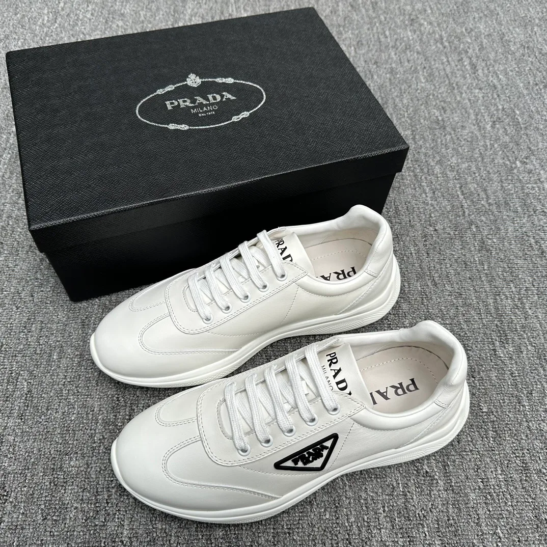 Кроссовки Мужские Prada 18076360