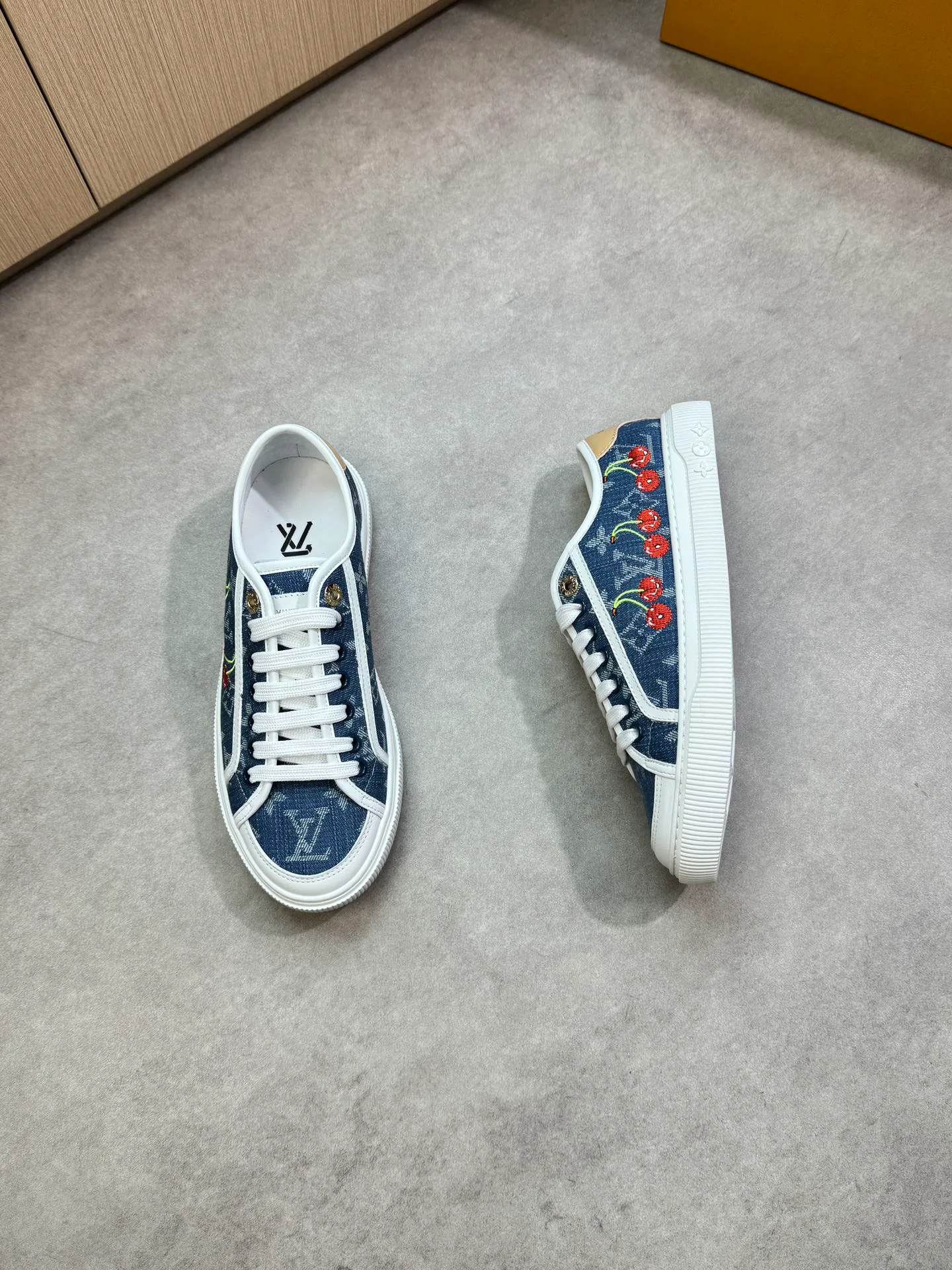 Кеды Женские Louis Vuitton 58136