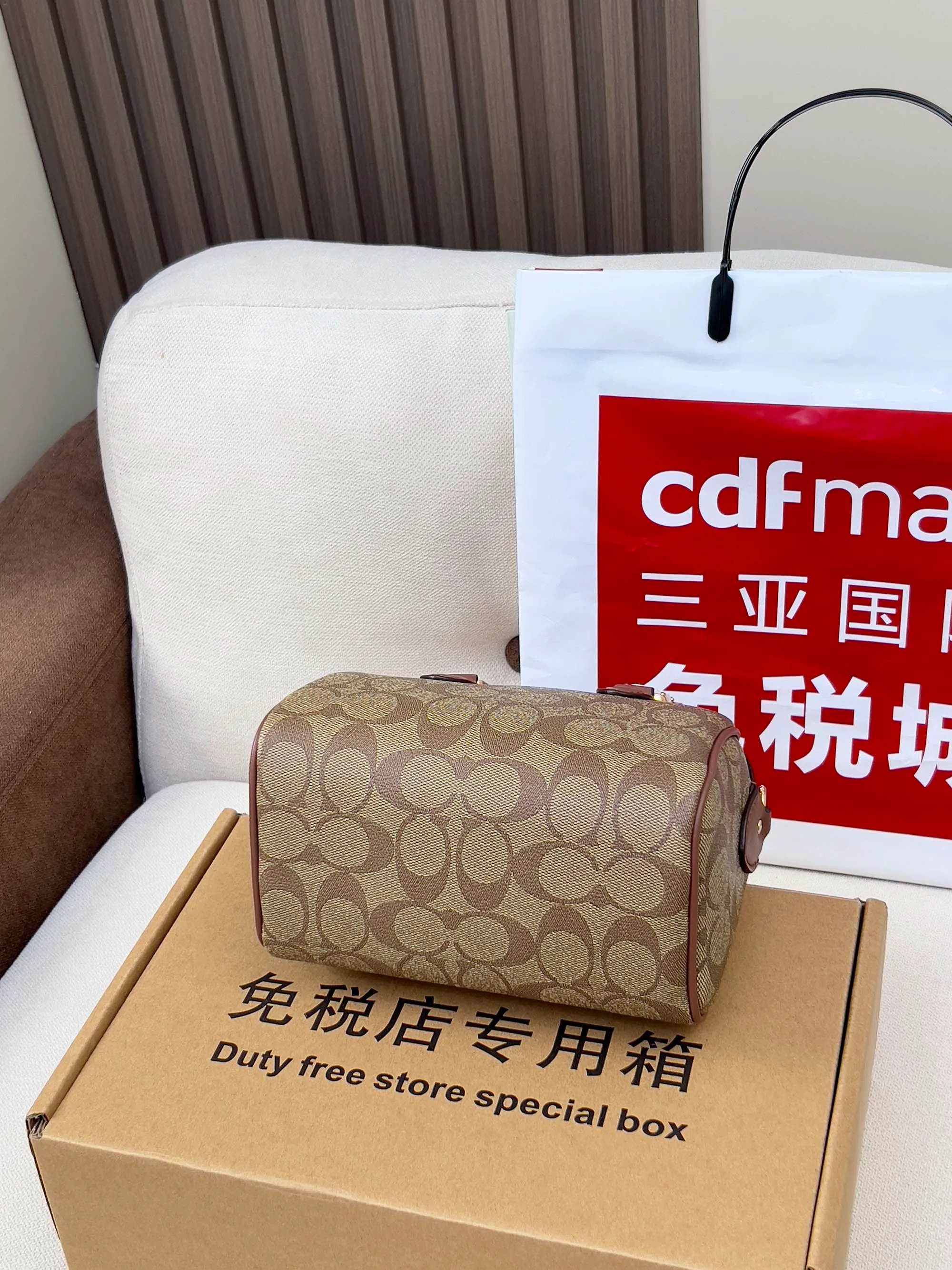 Классические Сумки Женские Coach 13332213