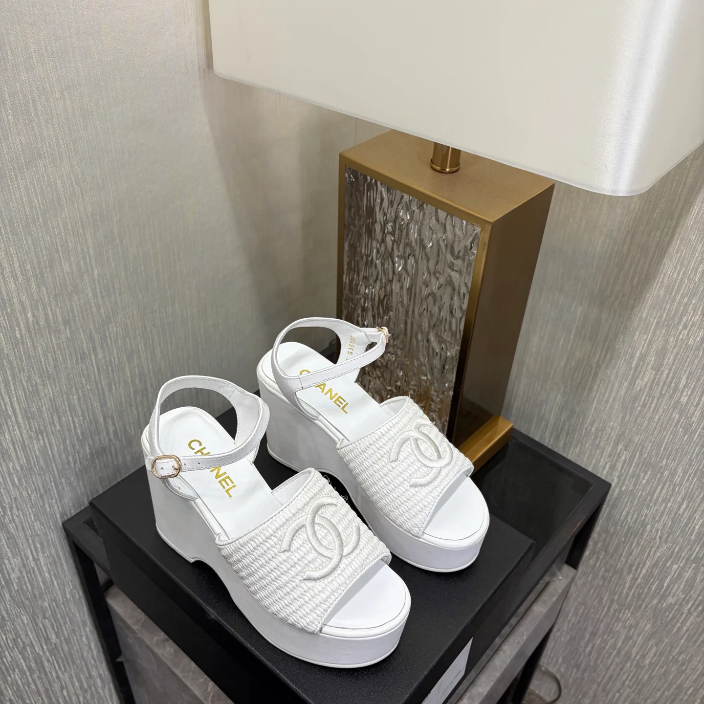 Босоножки Женские Chanel 11627883