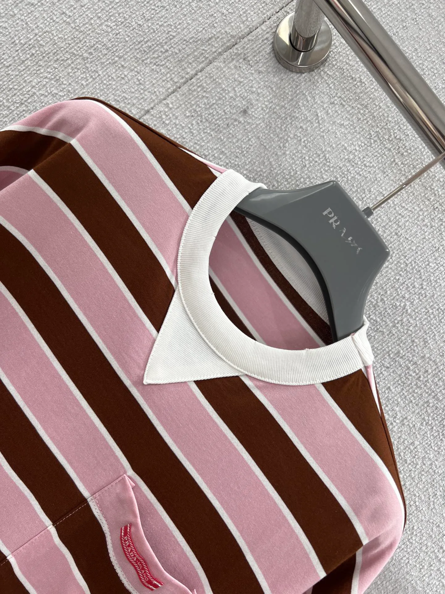 Футболки Женские Prada 3664150