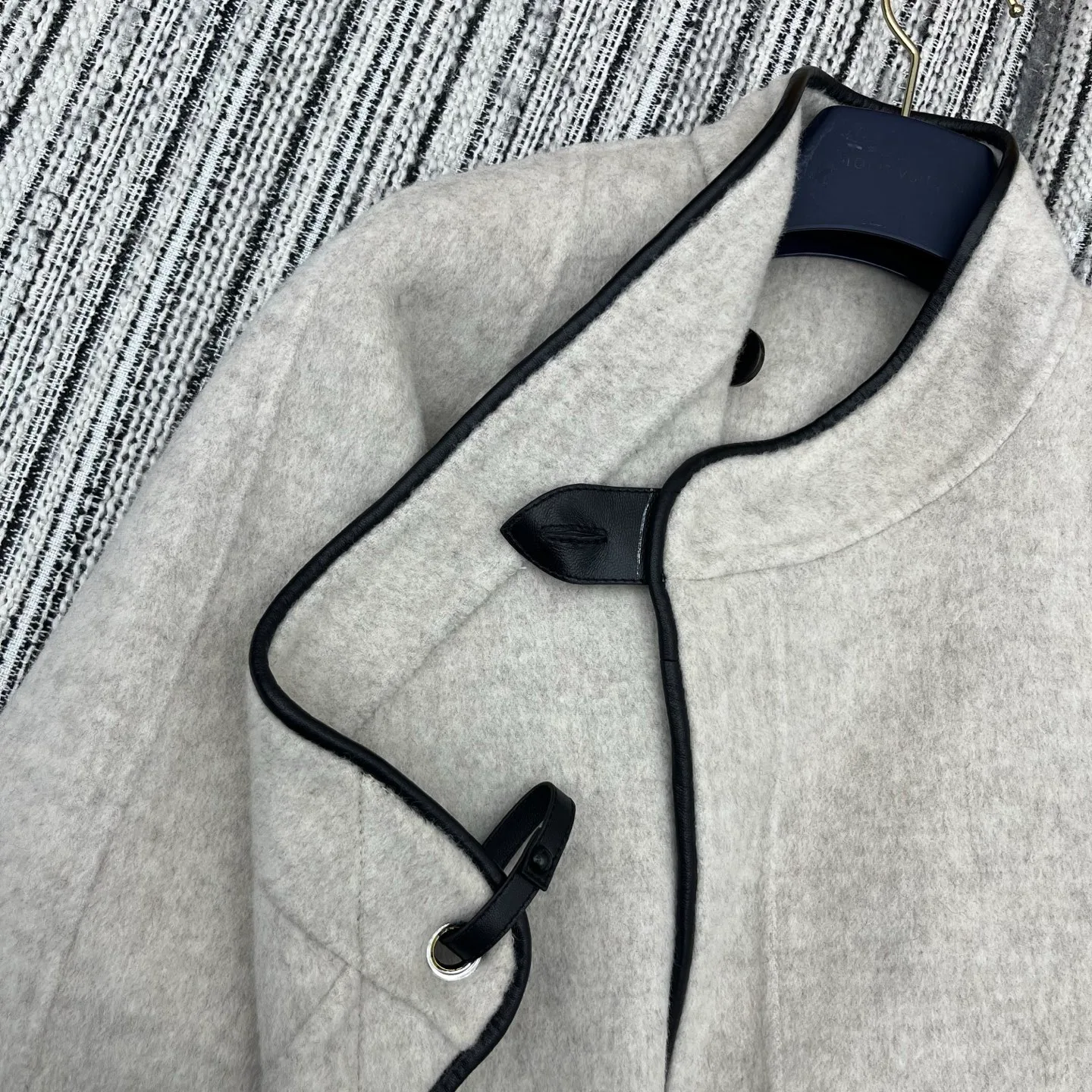 Куртки И Пуховики Женские Louis Vuitton 783467