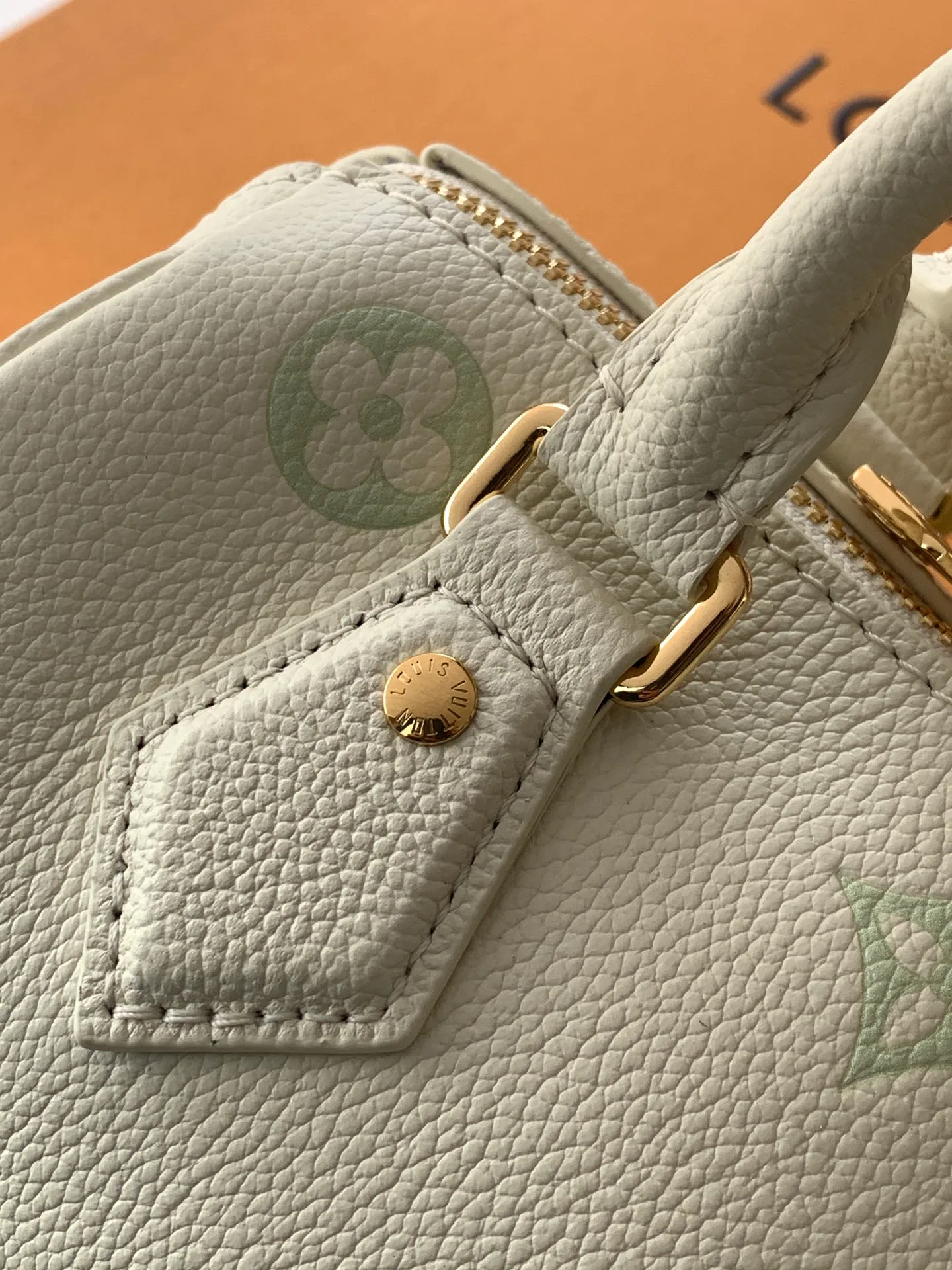 Классические Сумки Женские Louis Vuitton 11872293