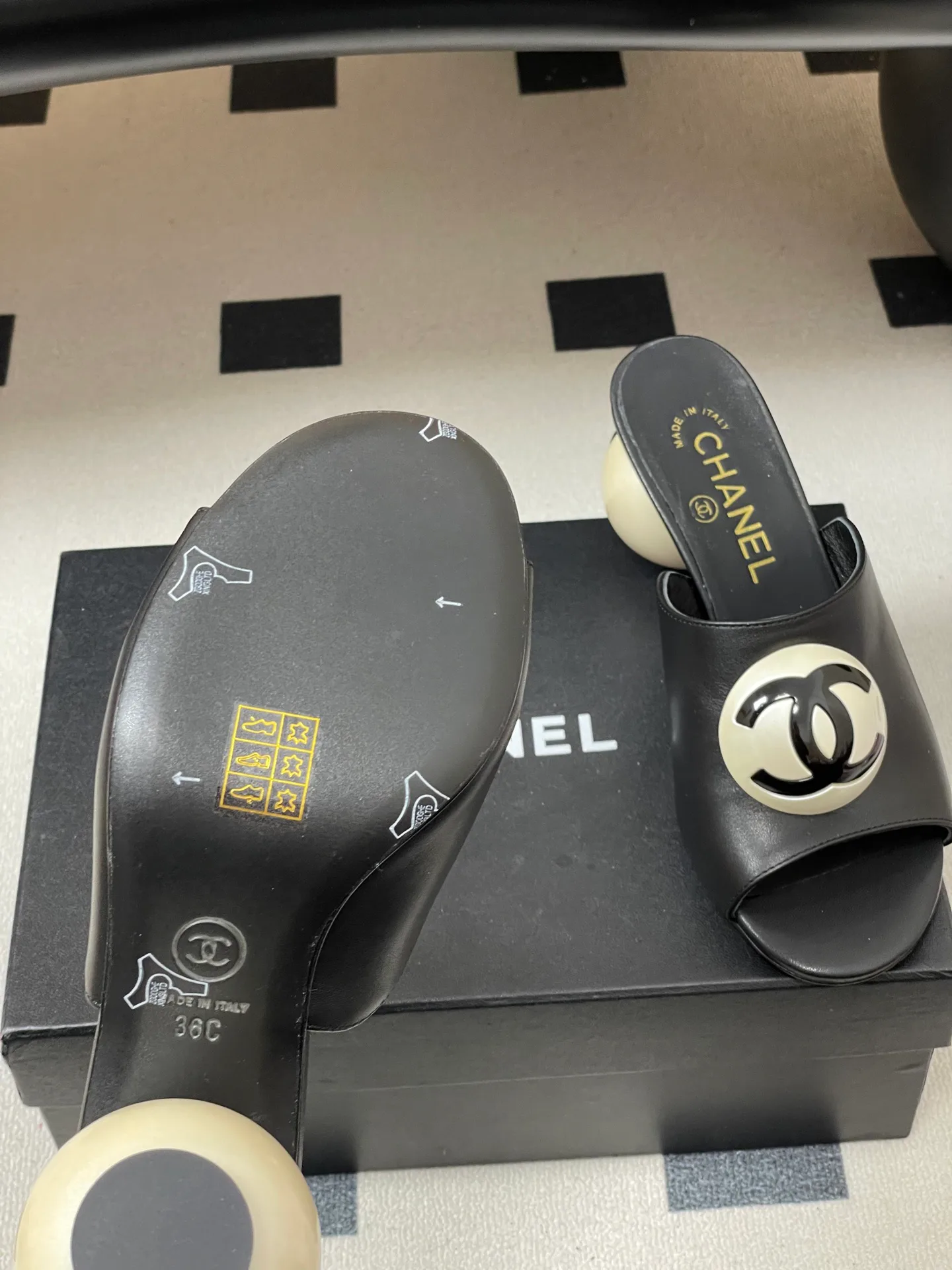 Босоножки Женские Chanel 10993916