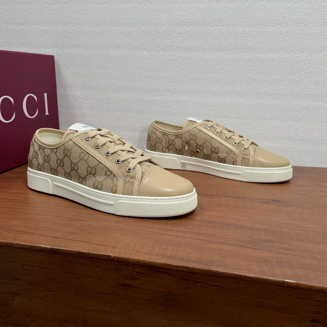 Кеды Женские Gucci 12672544