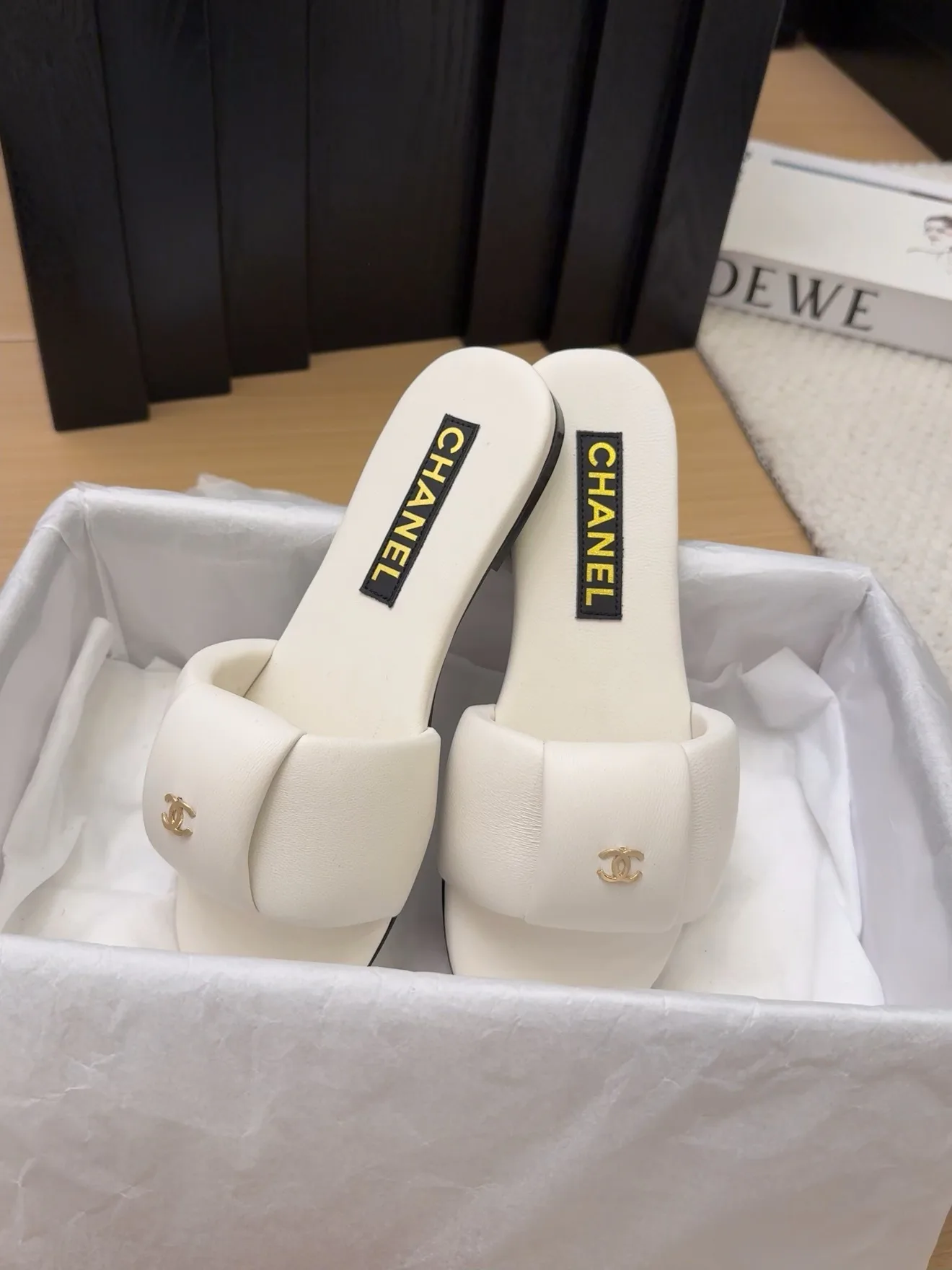 Шлепанцы Женские Chanel 28361