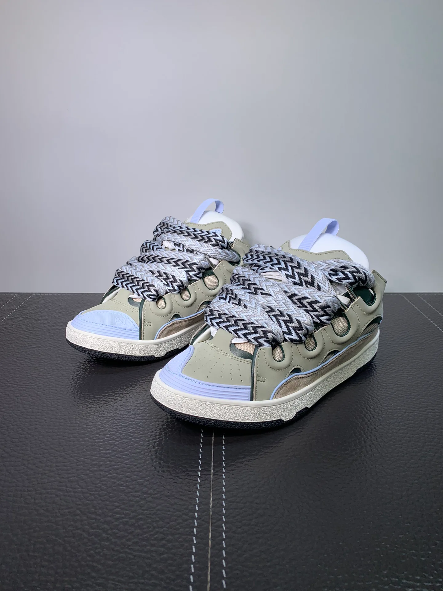 Кроссовки Женские Lanvin 11934707