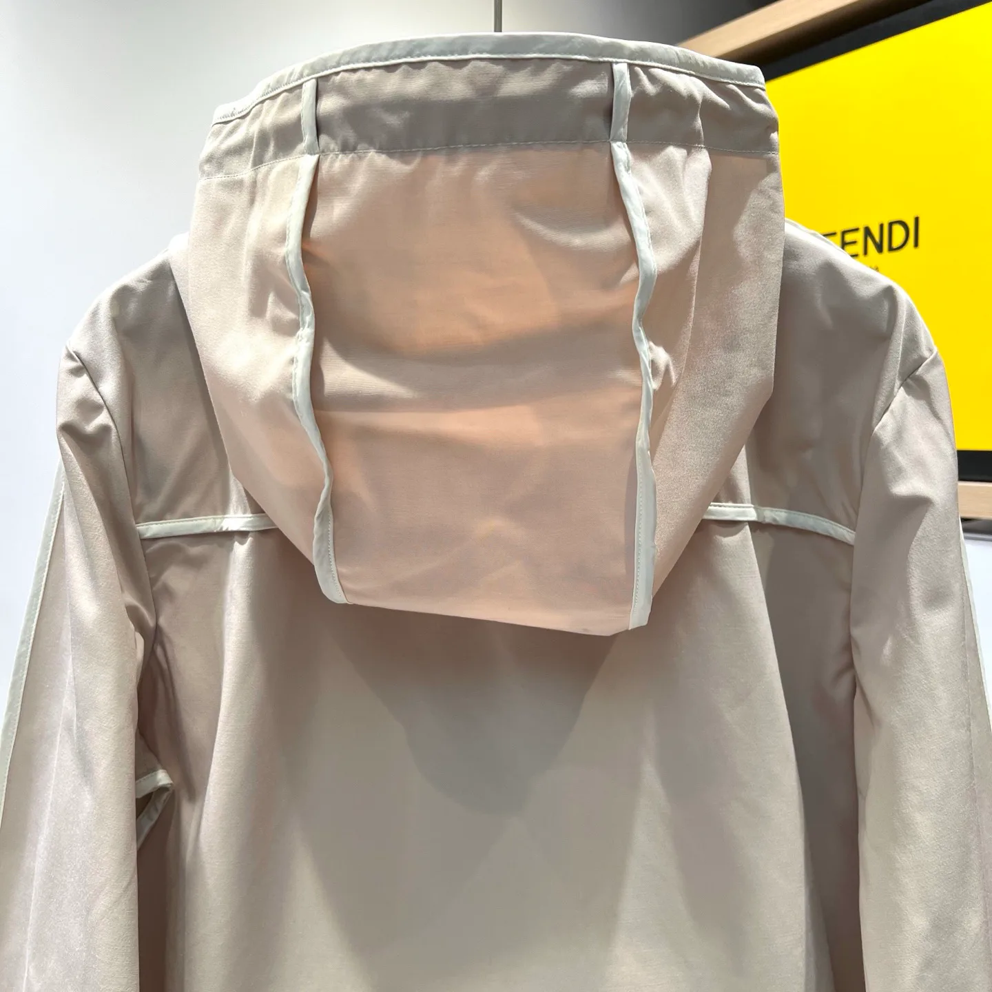 Куртки И Пуховики Женские Moncler 11755837