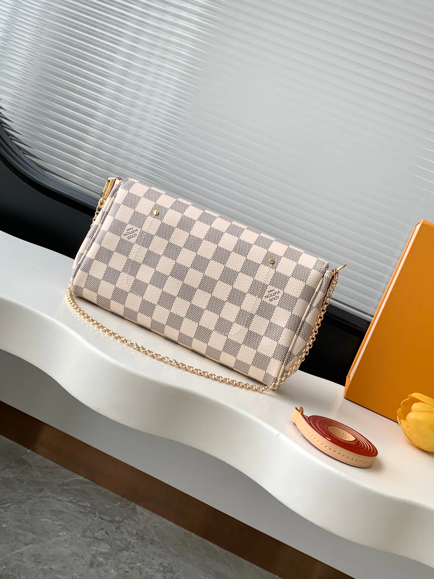 Сумки На Ремне Женские Louis Vuitton 87165