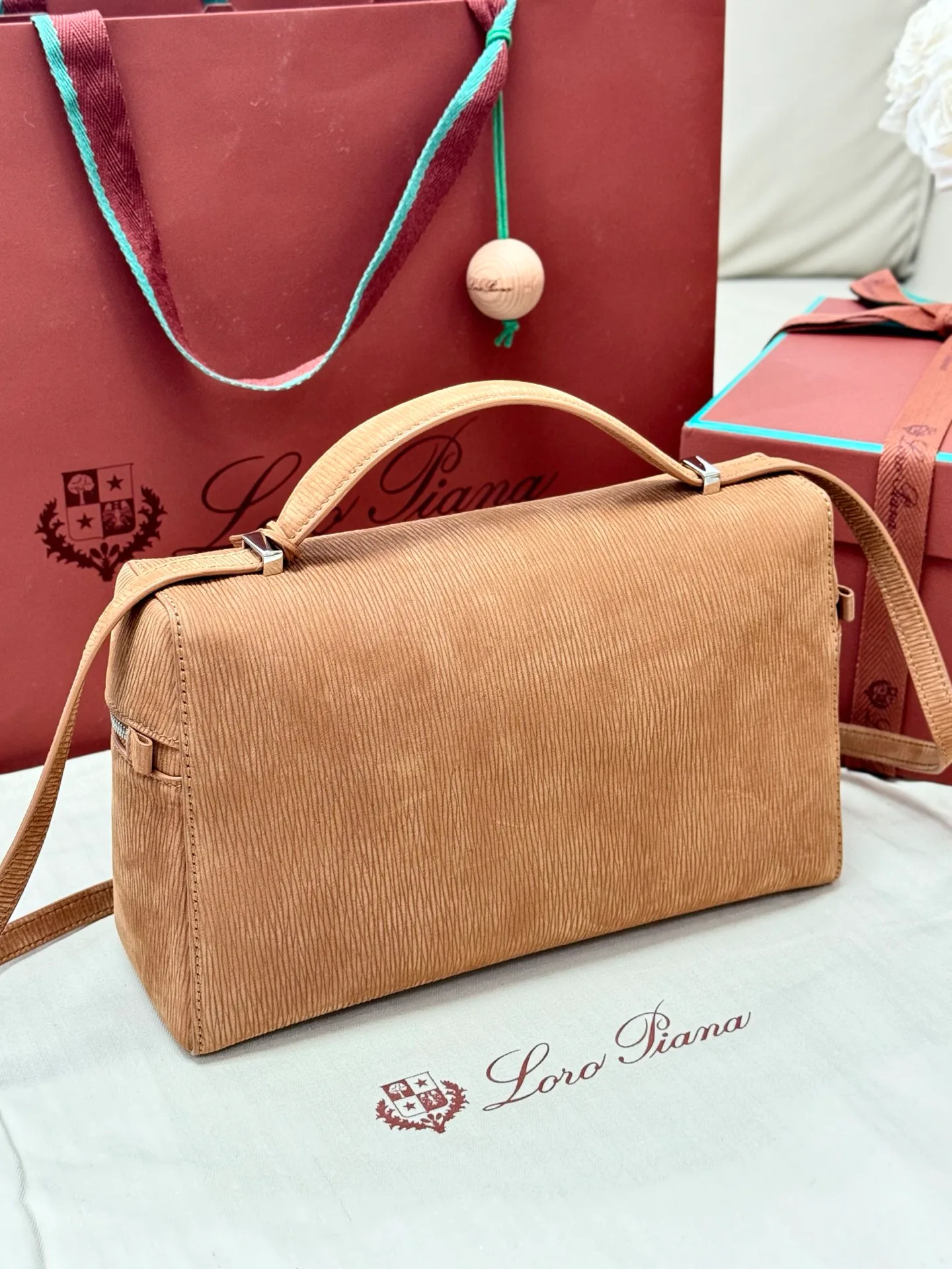 Классические Сумки Женские Loro Piana 17565038