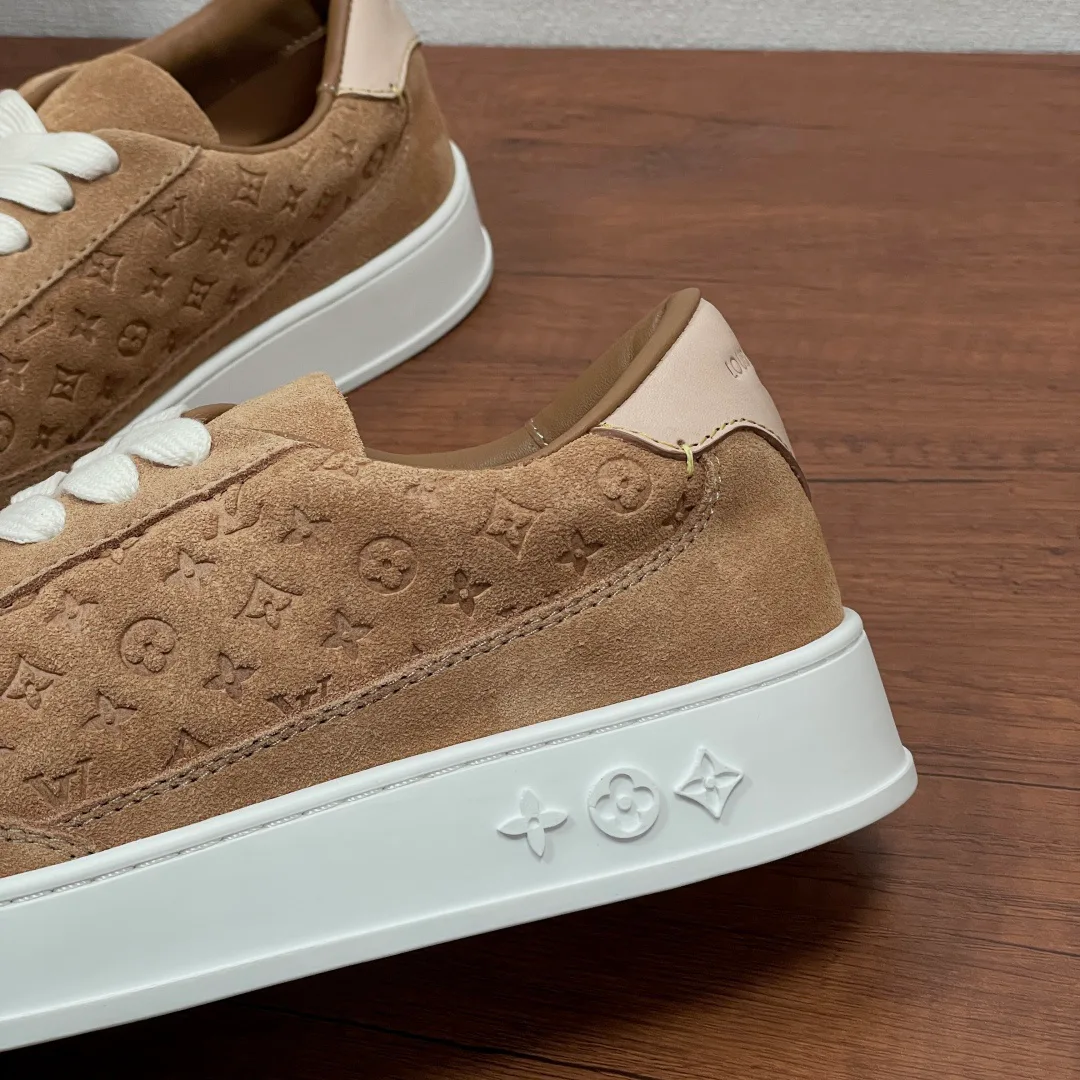 Кроссовки Мужские Louis Vuitton 17542453