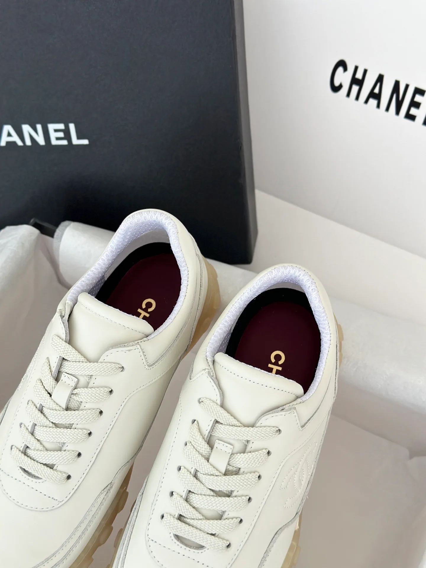 Кроссовки Женские Chanel 18764991
