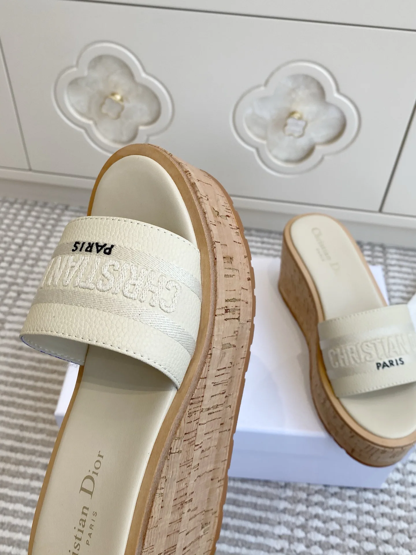 Шлепанцы Женские Christian Dior 11633071