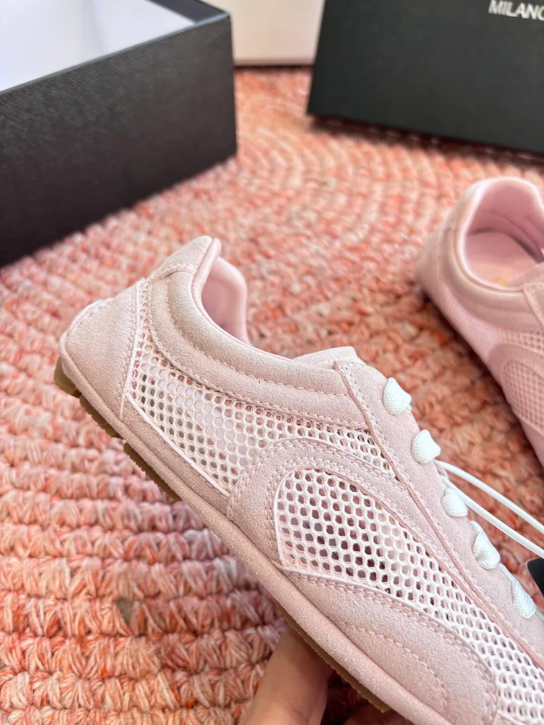 Кроссовки Женские Prada 10481246