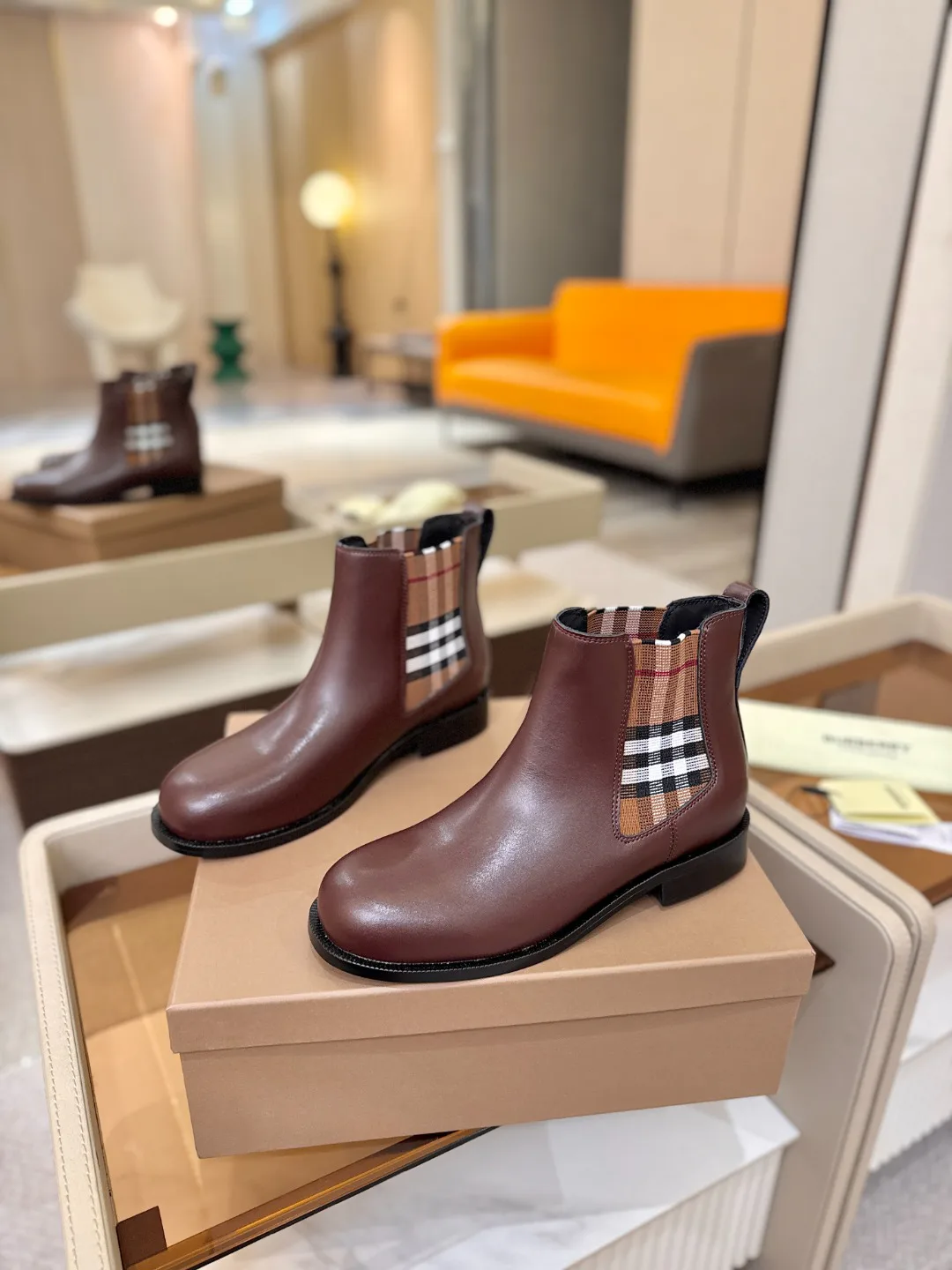Ботинки Женские Burberry 19807814
