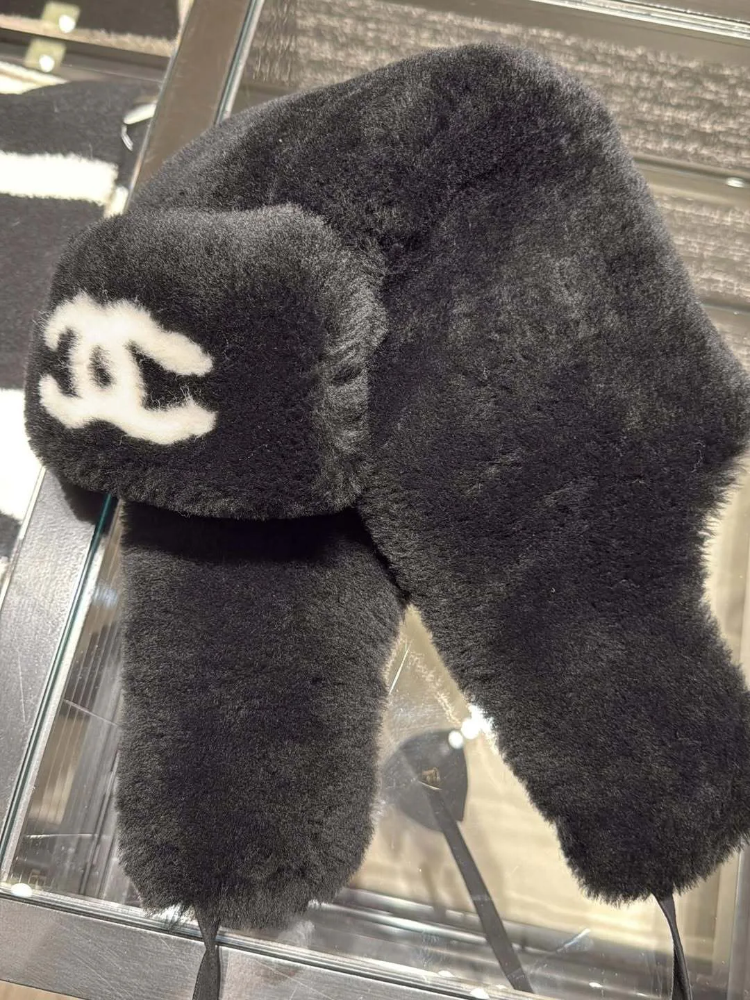 Головные Уборы Chanel 18347945