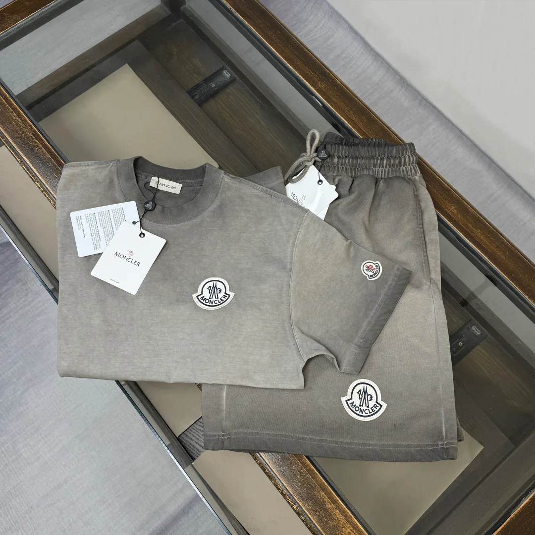 Костюмы Женские Moncler 11885564