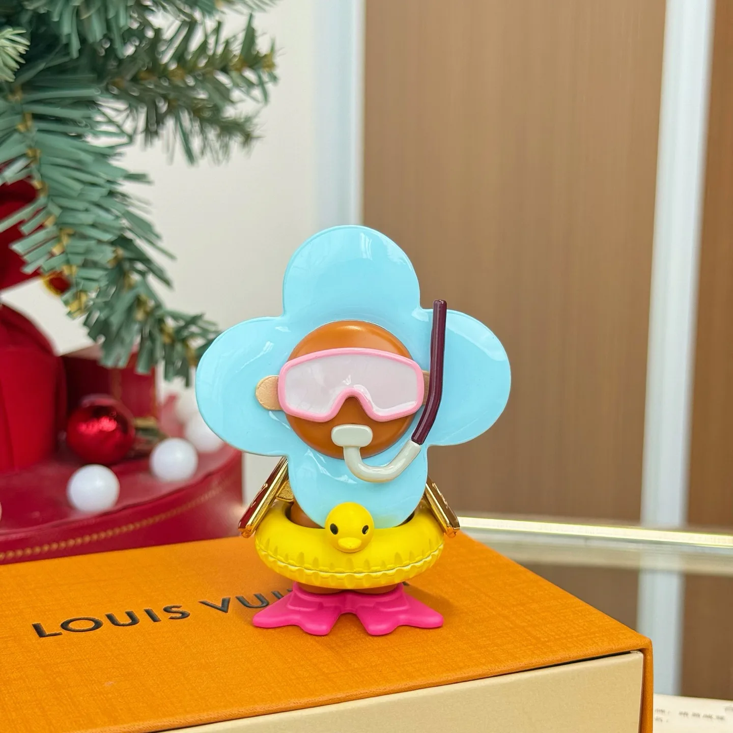 Ключницы Louis Vuitton 17817358