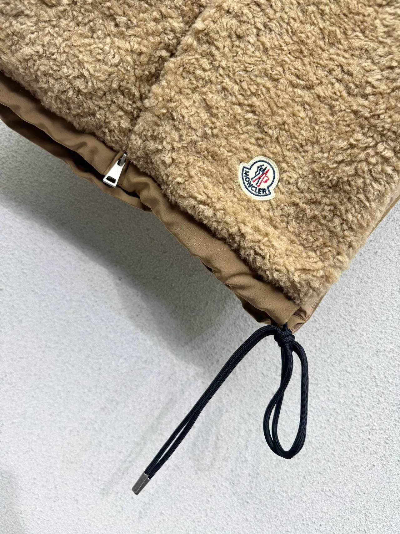 Жилеты Женские Moncler 18335474