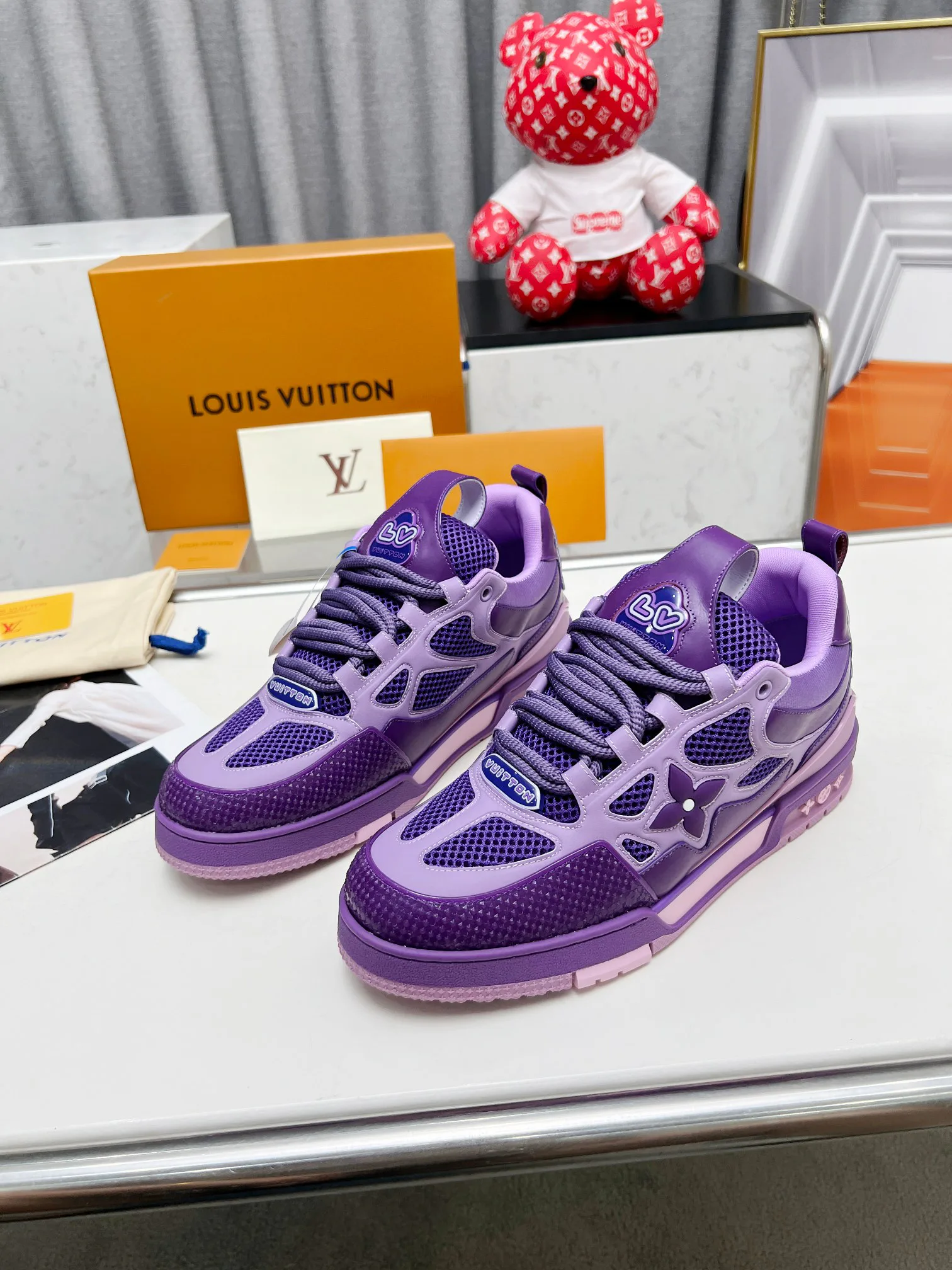 Кроссовки Женские Louis Vuitton 11250509