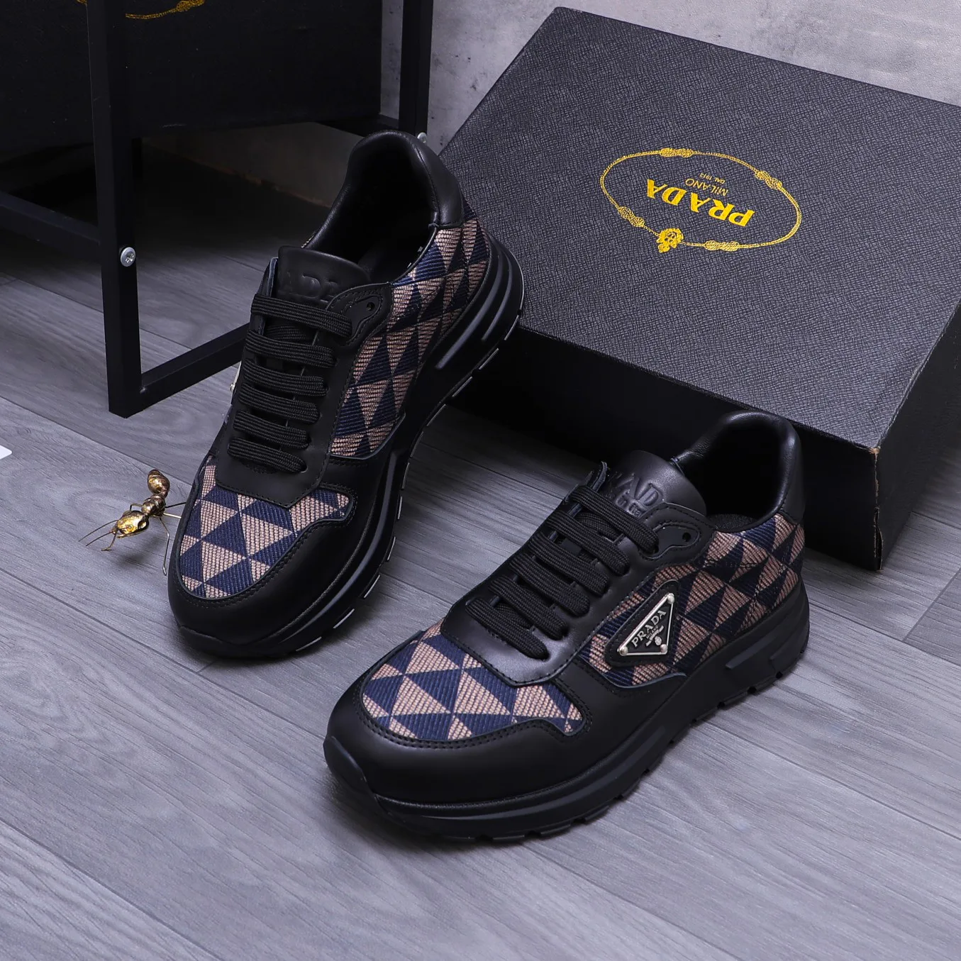 Кроссовки Женские Prada 17429864