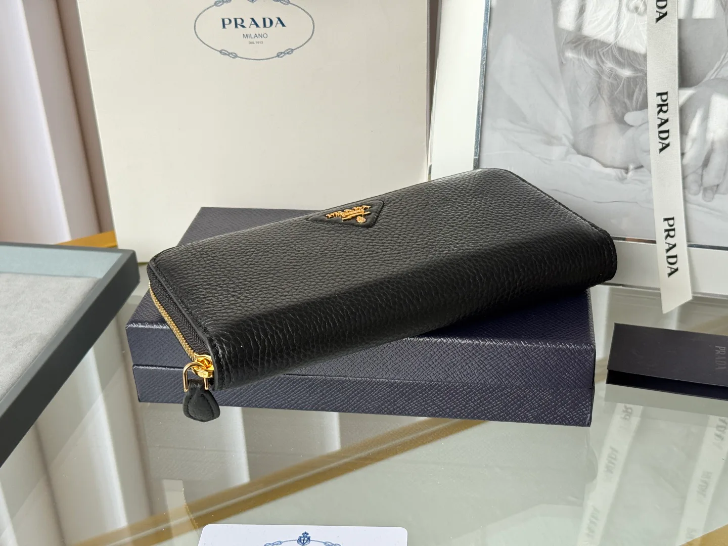 Клатчи Женские Prada 18000077
