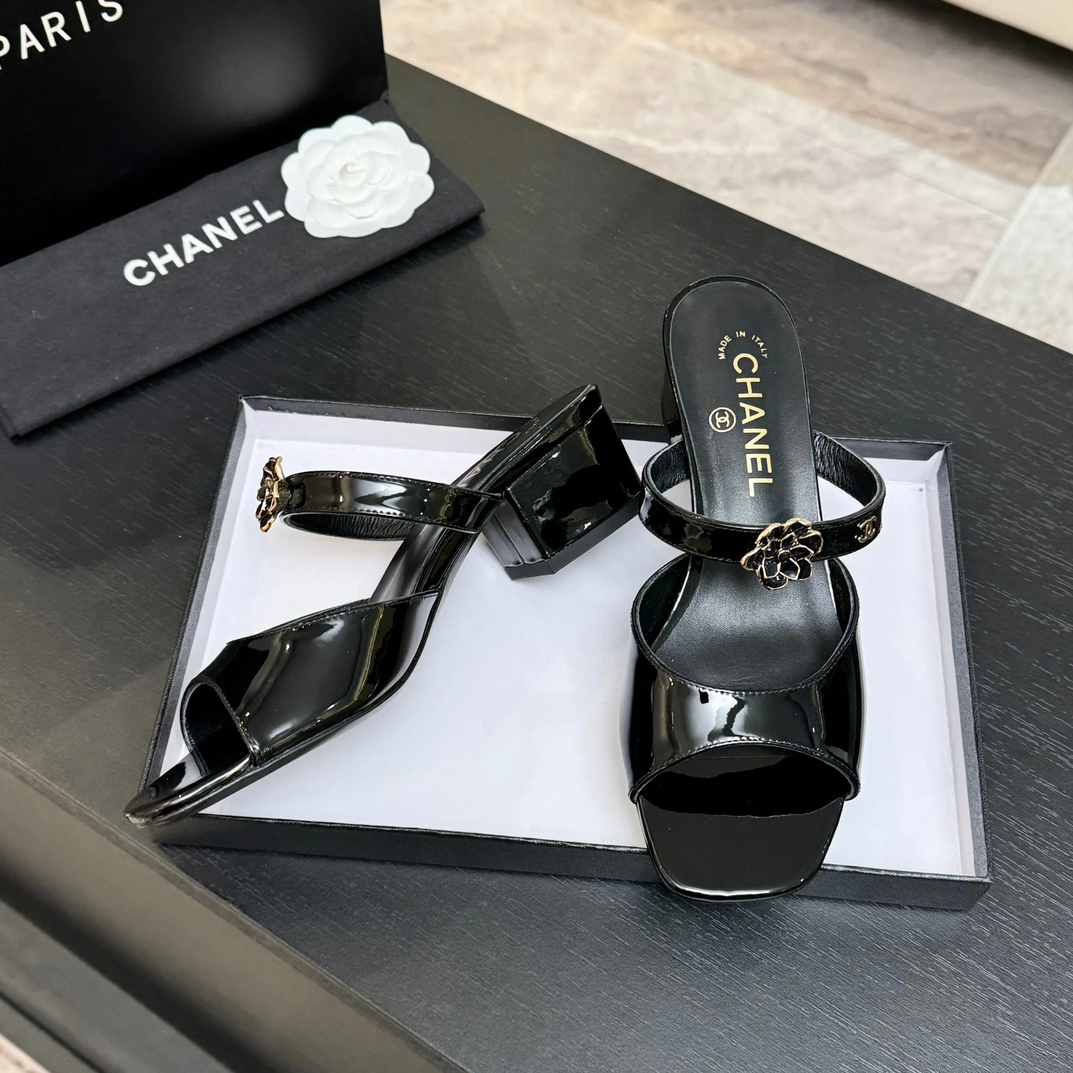 Босоножки Женские Chanel 2578935