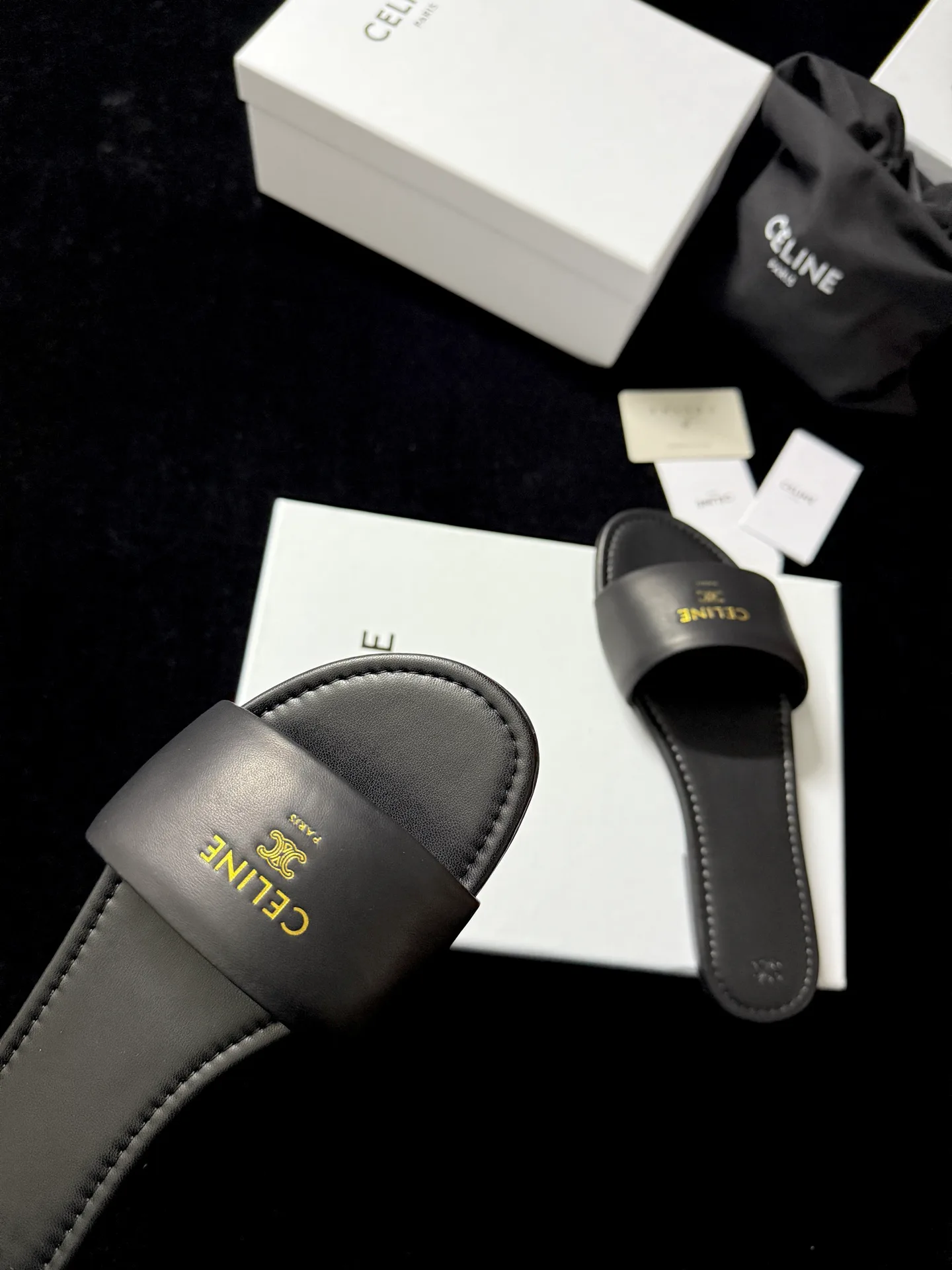 Шлепанцы Женские Celine 4433675