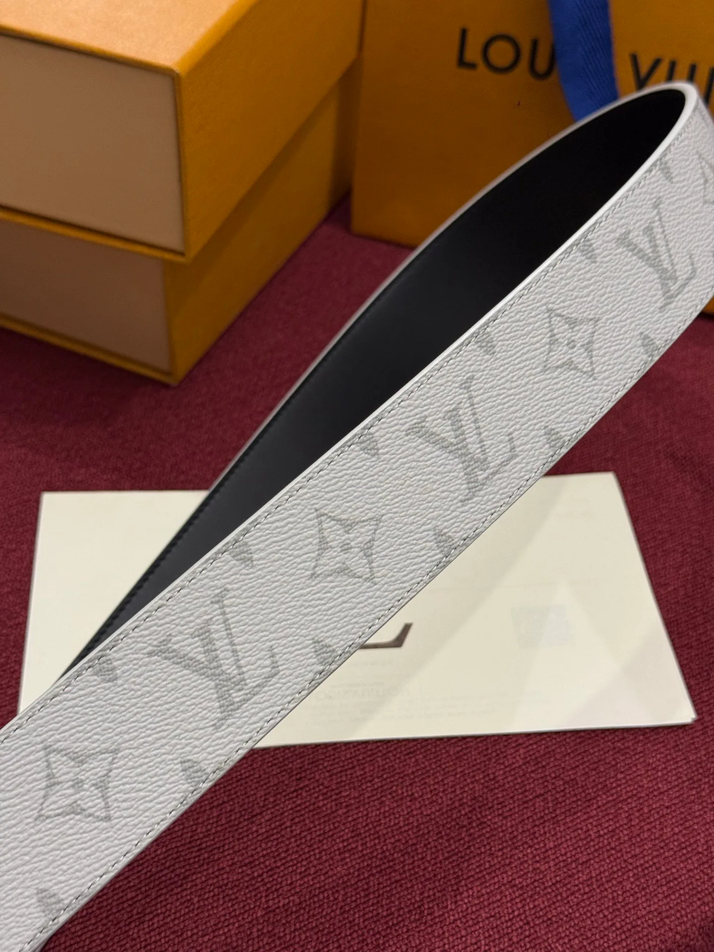 Ремни Louis Vuitton 17623382