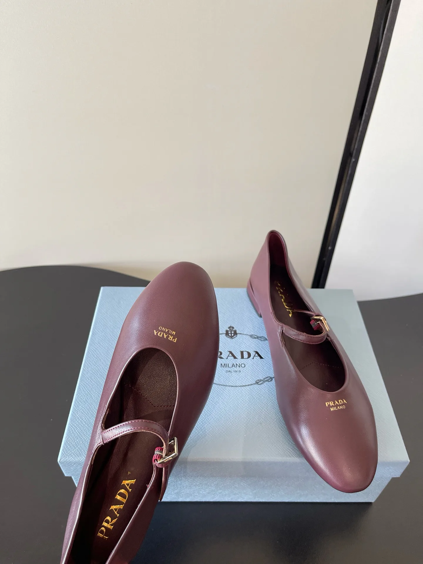 Туфли Женские Prada 18687112