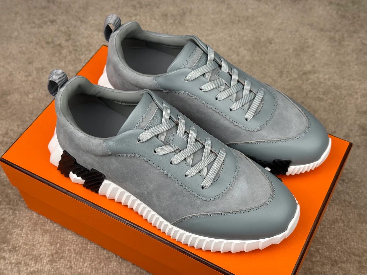 Кроссовки Женские Hermes 72579