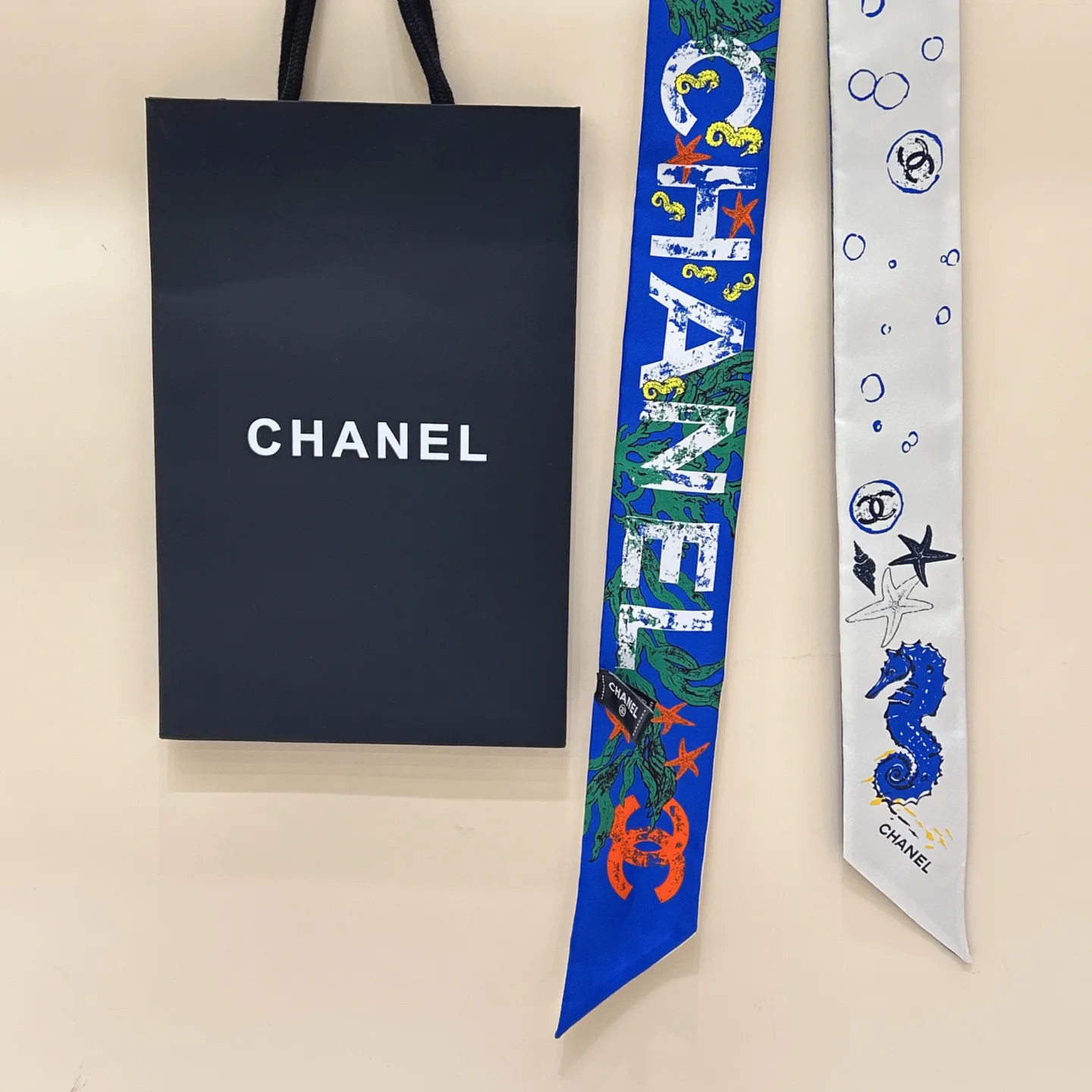 Платки Chanel 17987332
