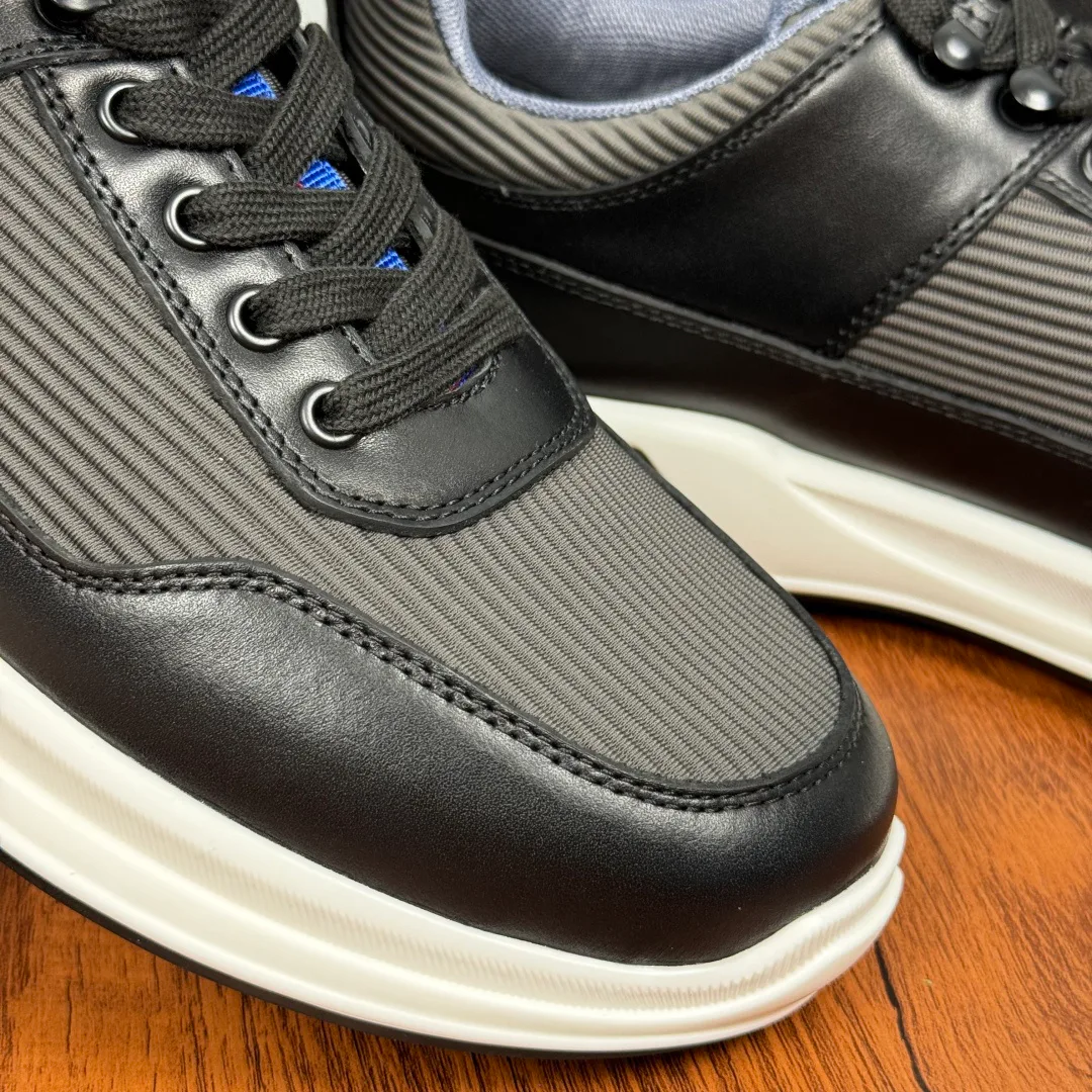 Кроссовки Мужские Prada 5891965