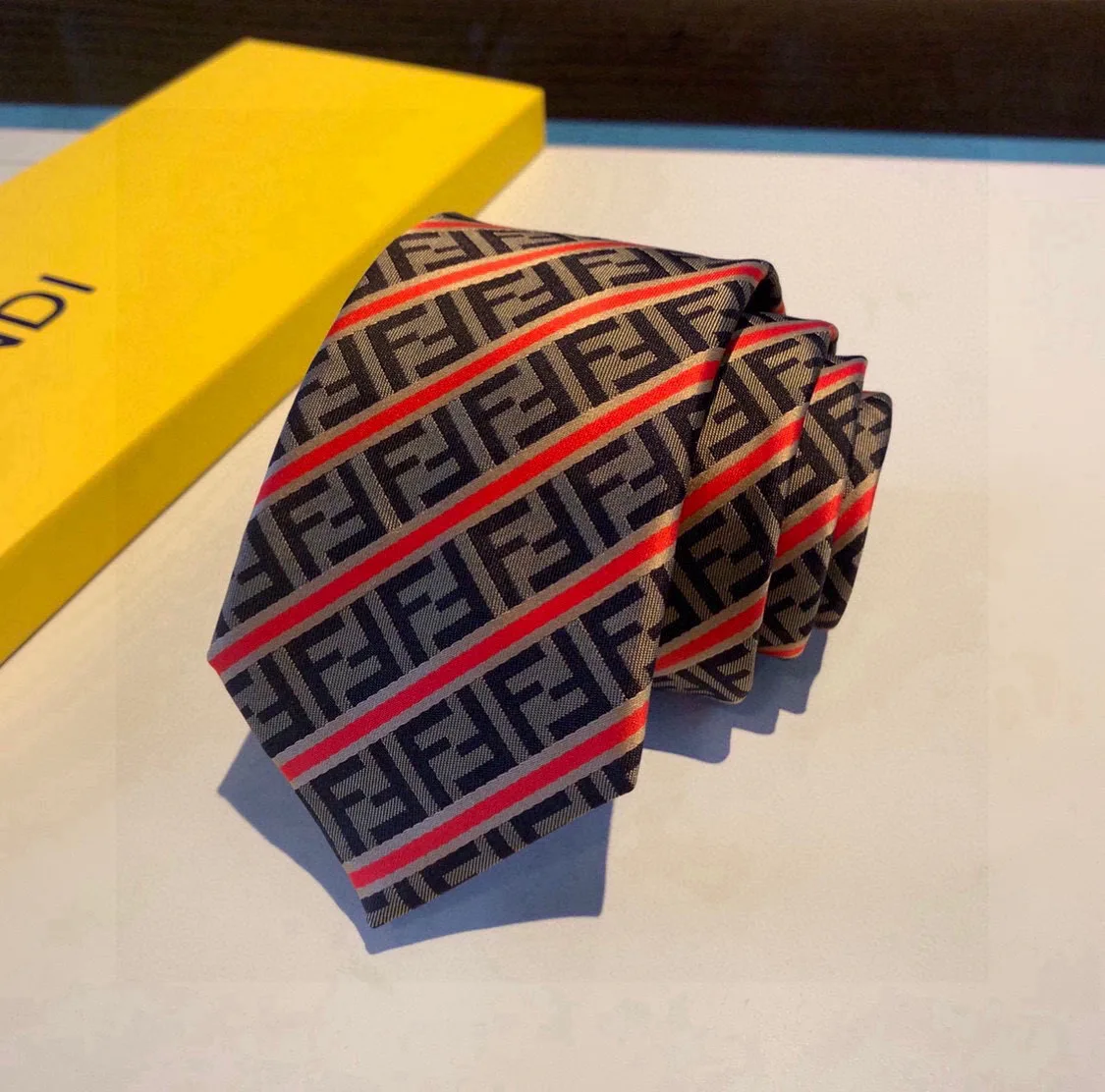 Платки Fendi 14648106