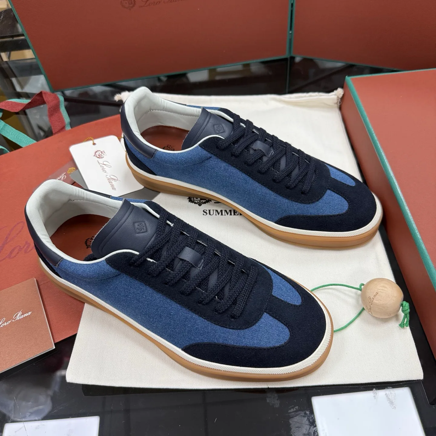 Кроссовки Женские Loro Piana 17955581