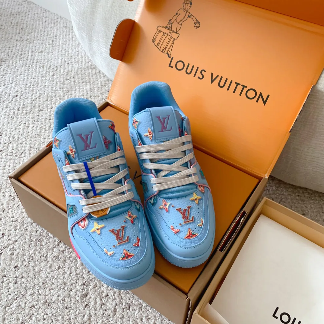 Кроссовки Женские Louis Vuitton 5893977