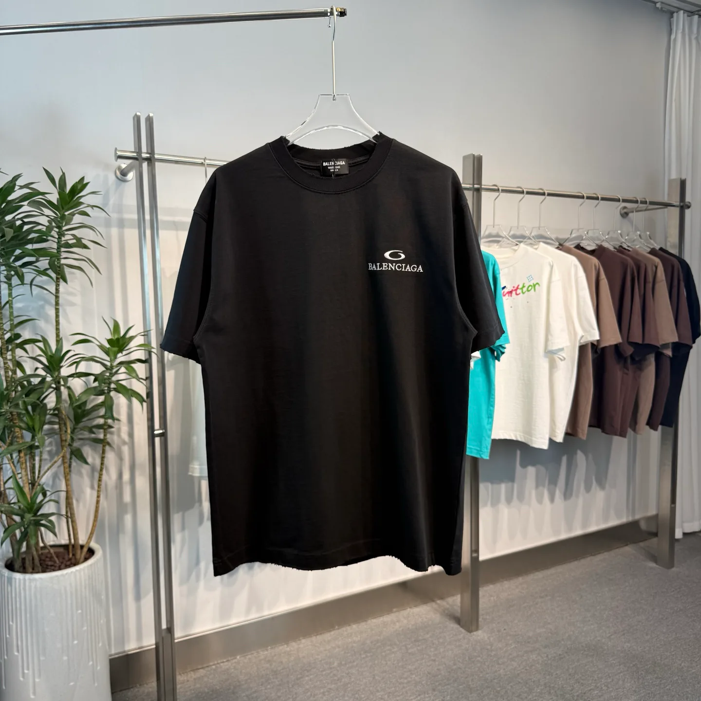 Футболки Женские Balenciaga 5059380