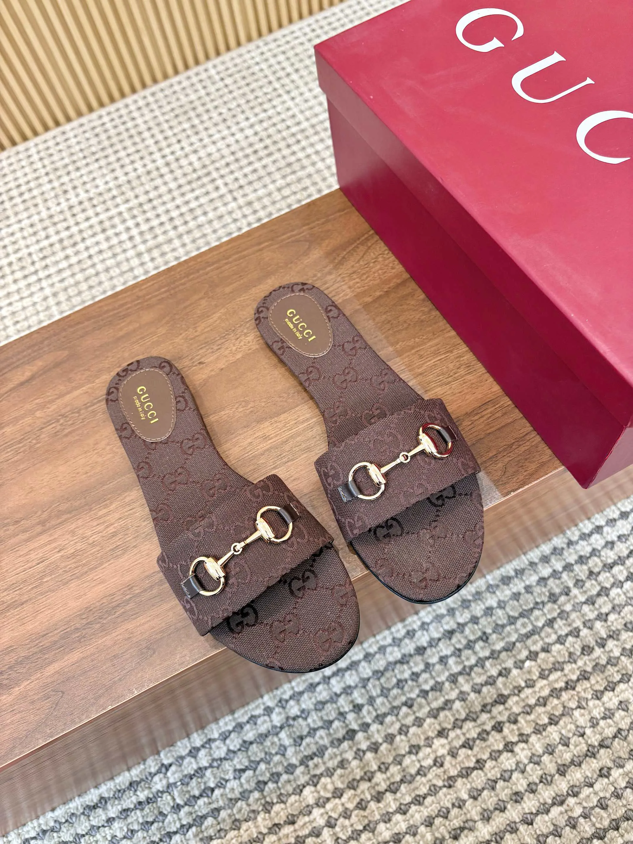 Сандалии Женские Gucci 11529286